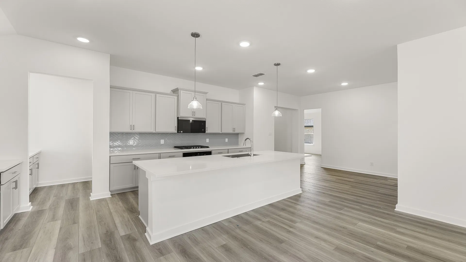 10. 769 Grand Dale - Kitchen (2)