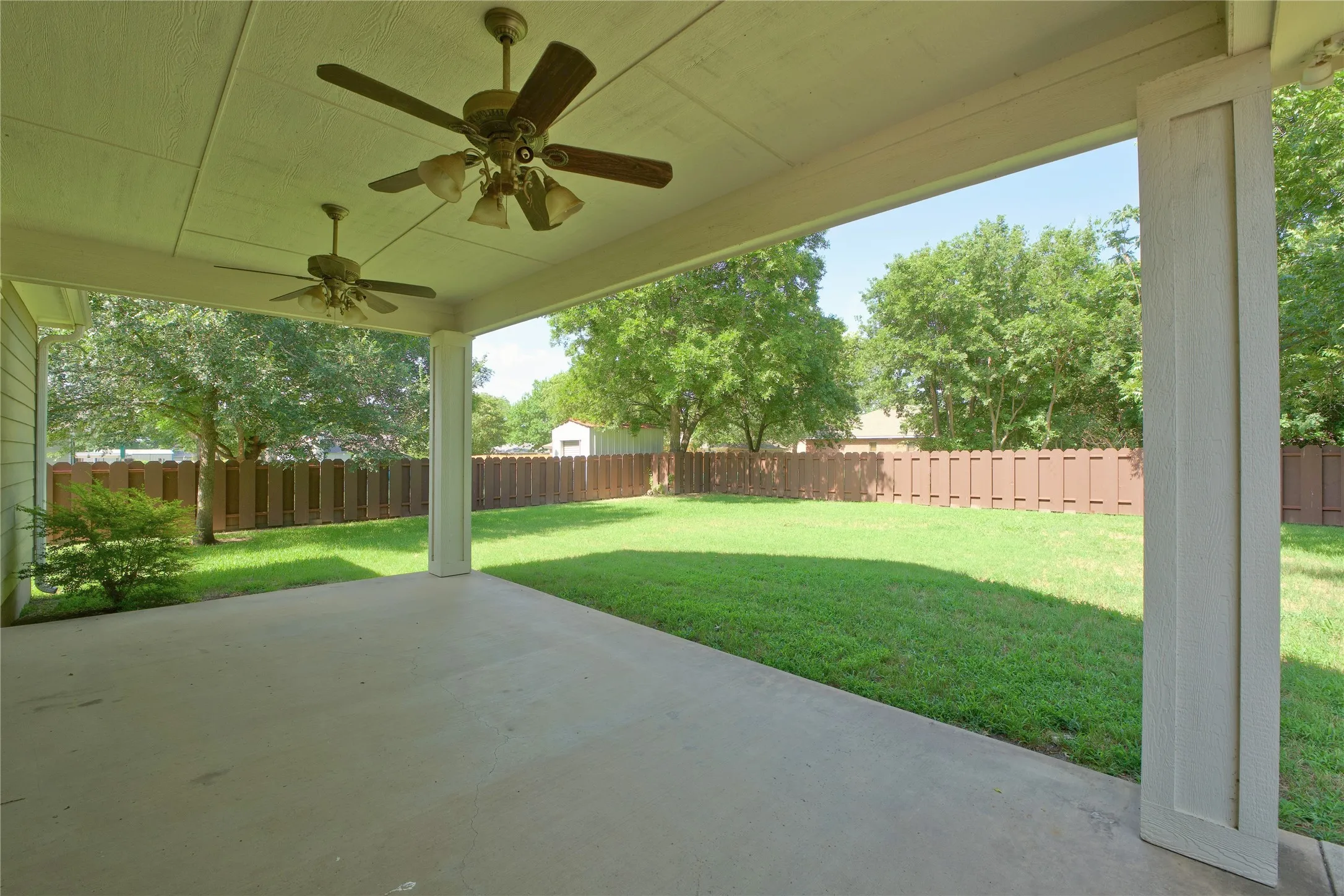 Single Family Residence For Sale in Cooke County , 613 N Main Street, Muenster, Texas 76252, 3 Bedrooms, 2 Bathrooms, Garage spaces, 1,707 Sqft, built in 1939, Price $345,900, mls#21181291, Real Estate Agent in Muenster, Homes For Sale in Cooke county, Homes For Sale in Muenster, Realtor in Muenster Texas, Real Estate Brokerage Independent Realty Texas, Luminita Cordes Realtor