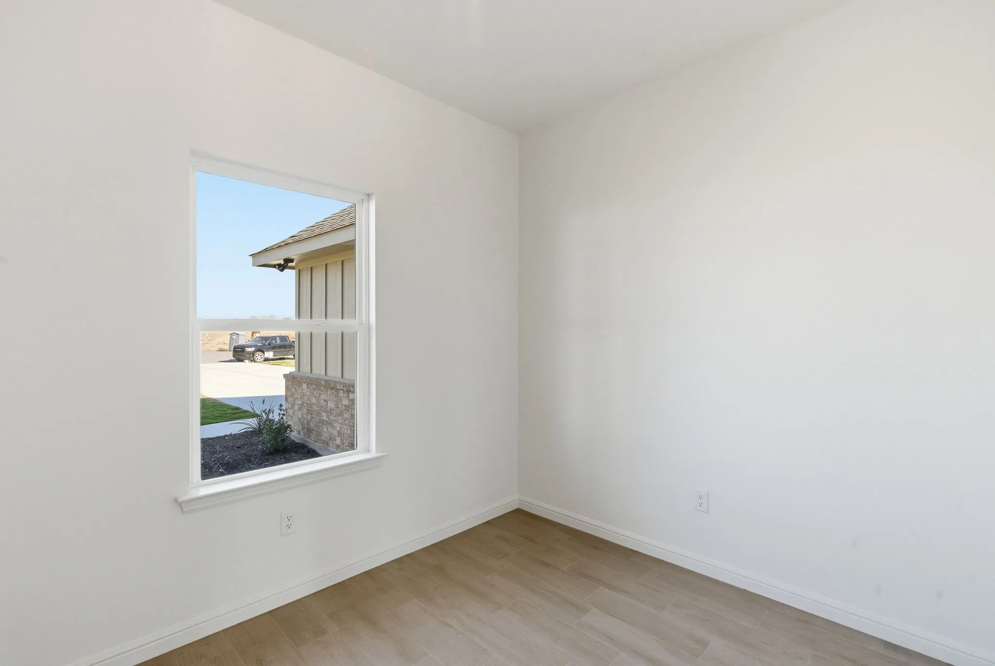 Single Family Residence For Sale in Hood County , 252 Yawney Drive, Lipan, Texas 76462, 4 Bedroom, 2 Bathroom, 1 Garage spaces, 1,680 Sqft, built in 2026, mls#21181321, Real Estate Agent in Lipan, Homes For Sale in Hood county, Homes For Sale in Lipan, Realtor in Lipan Texas, Real Estate Brokerage Independent Realty Texas, Luminita Cordes Realtor