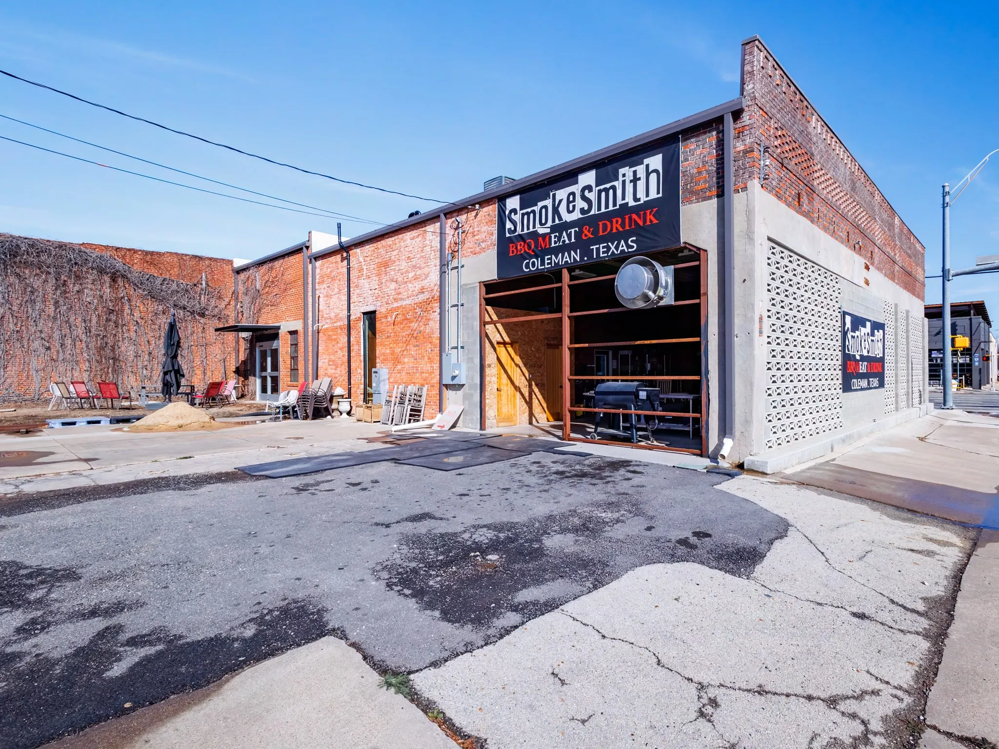 Business For Sale in Coleman County , 420 S Commercial Avenue, Coleman, Texas 76834, 0, 0, Garage spaces, 0 Sqft, built in 1980, Preowned, Price $995,000, mls#21170879, Real Estate Agent in Coleman, Homes For Sale in Coleman county, Homes For Sale in Coleman, Realtor in Coleman Texas, Real Estate Brokerage Independent Realty Texas, Luminita Cordes Realtor