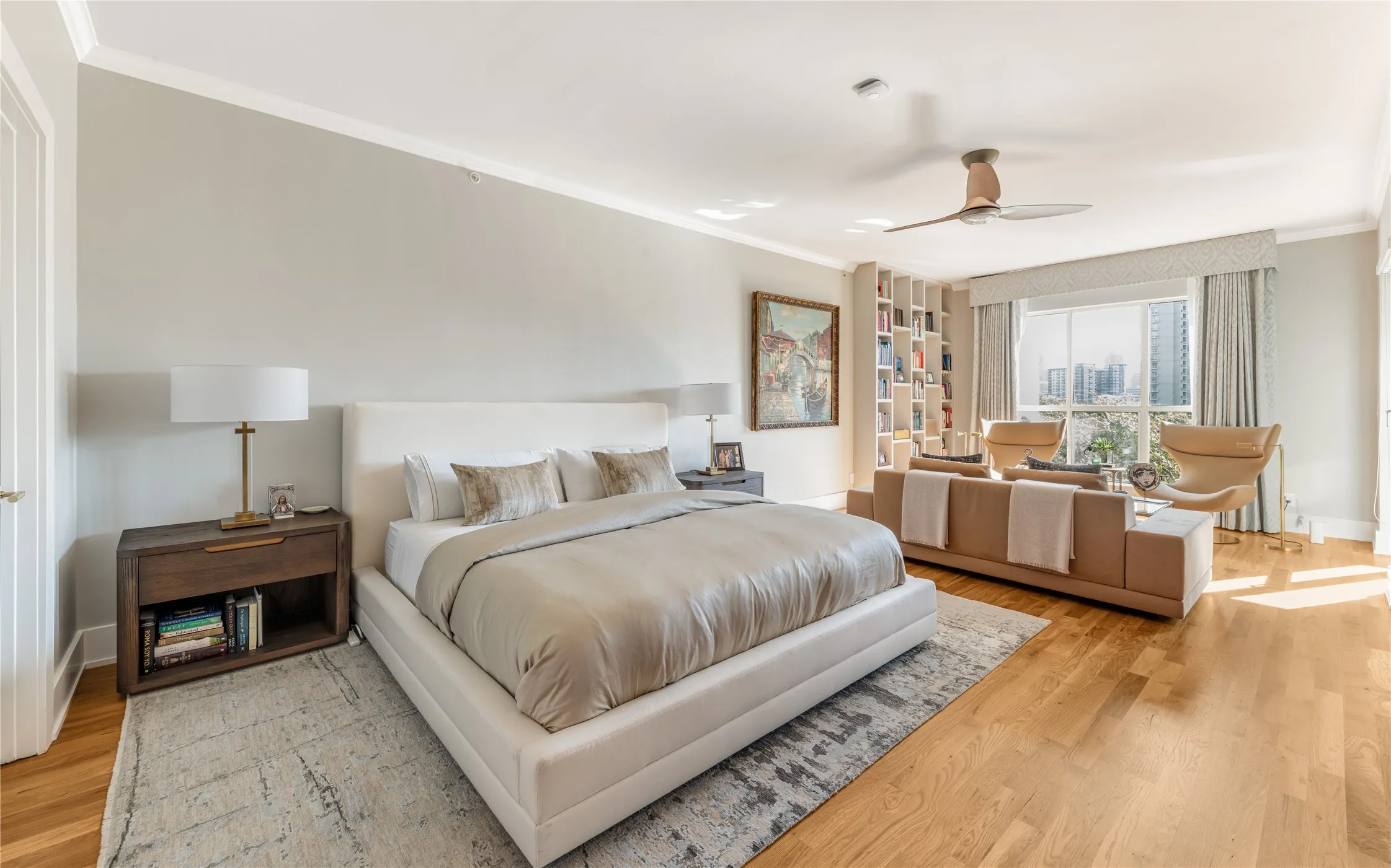 Condominium For Sale in Dallas County , 3401 Lee Parkway 404, Dallas, Texas 75219, 2 Bedroom, 3 Bathroom, 3 Garage spaces, 3,382 Sqft, built in 1998, mls#21180401, Real Estate Agent in Dallas, Homes For Sale in Dallas county, Homes For Sale in Dallas, Realtor in Dallas Texas, Real Estate Brokerage Independent Realty Texas, Luminita Cordes Realtor