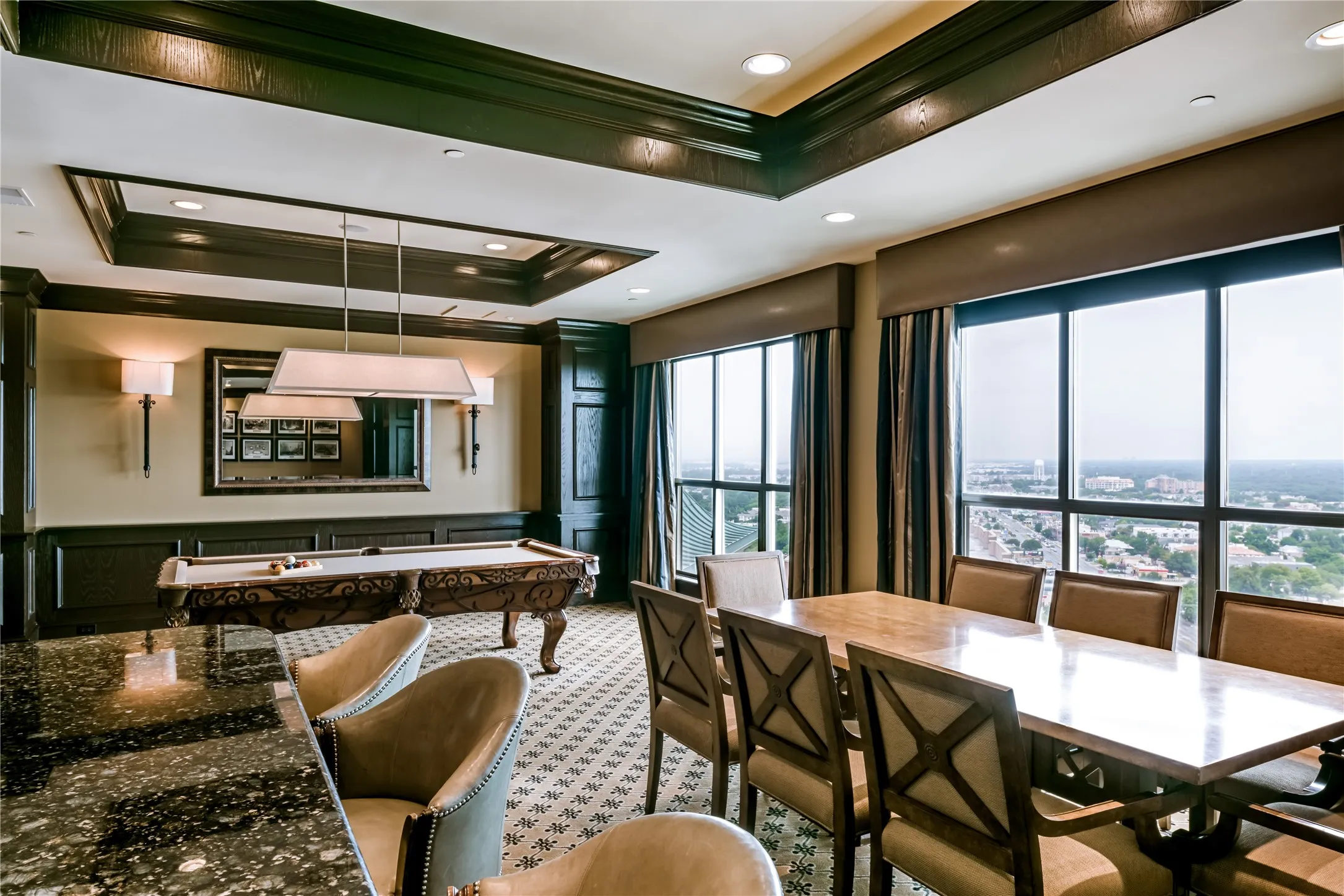 Condominium For Sale in Dallas County , 3401 Lee Parkway 404, Dallas, Texas 75219, 2 Bedroom, 3 Bathroom, 3 Garage spaces, 3,382 Sqft, built in 1998, mls#21180401, Real Estate Agent in Dallas, Homes For Sale in Dallas county, Homes For Sale in Dallas, Realtor in Dallas Texas, Real Estate Brokerage Independent Realty Texas, Luminita Cordes Realtor