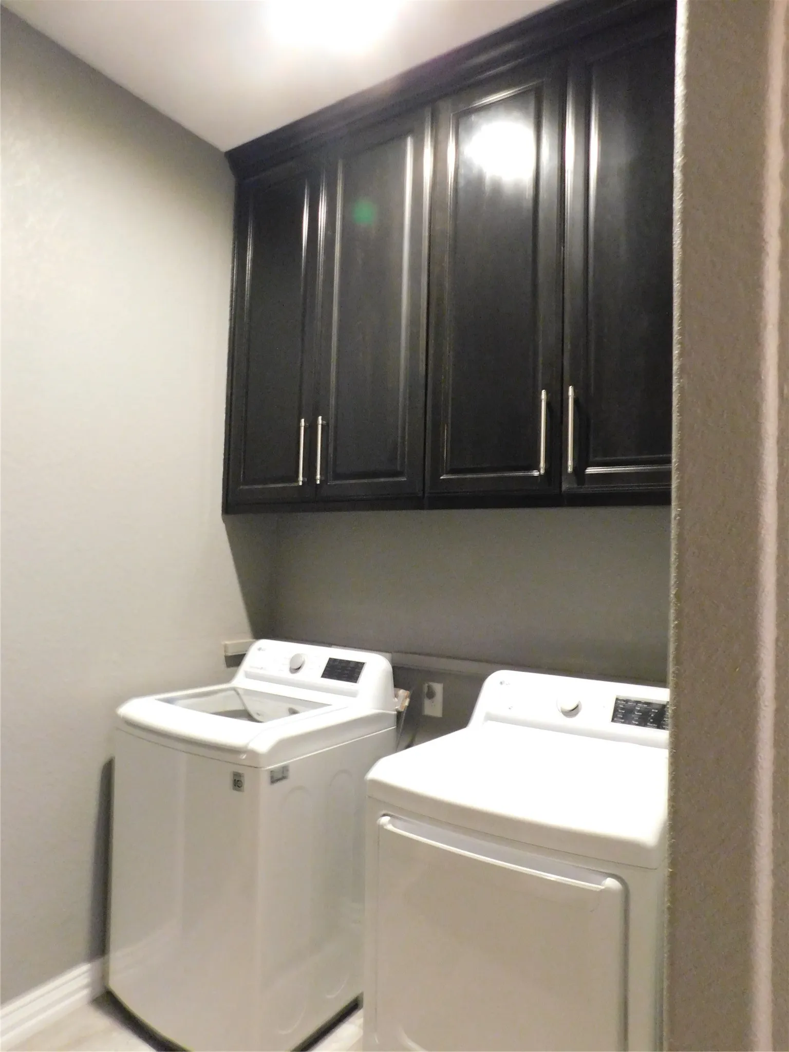 Single Family Residence For Sale in Jack County , 204 Jermyn Avenue, Jermyn, Texas 76459, 5 Bedrooms, 4 Bathrooms, 2 Garage spaces, 5,900 Sqft, built in 2014, Price $585,000, mls#21181513, Real Estate Agent in Jermyn, Homes For Sale in Jack county, Homes For Sale in Jermyn, Realtor in Jermyn Texas, Real Estate Brokerage Independent Realty Texas, Luminita Cordes Realtor
