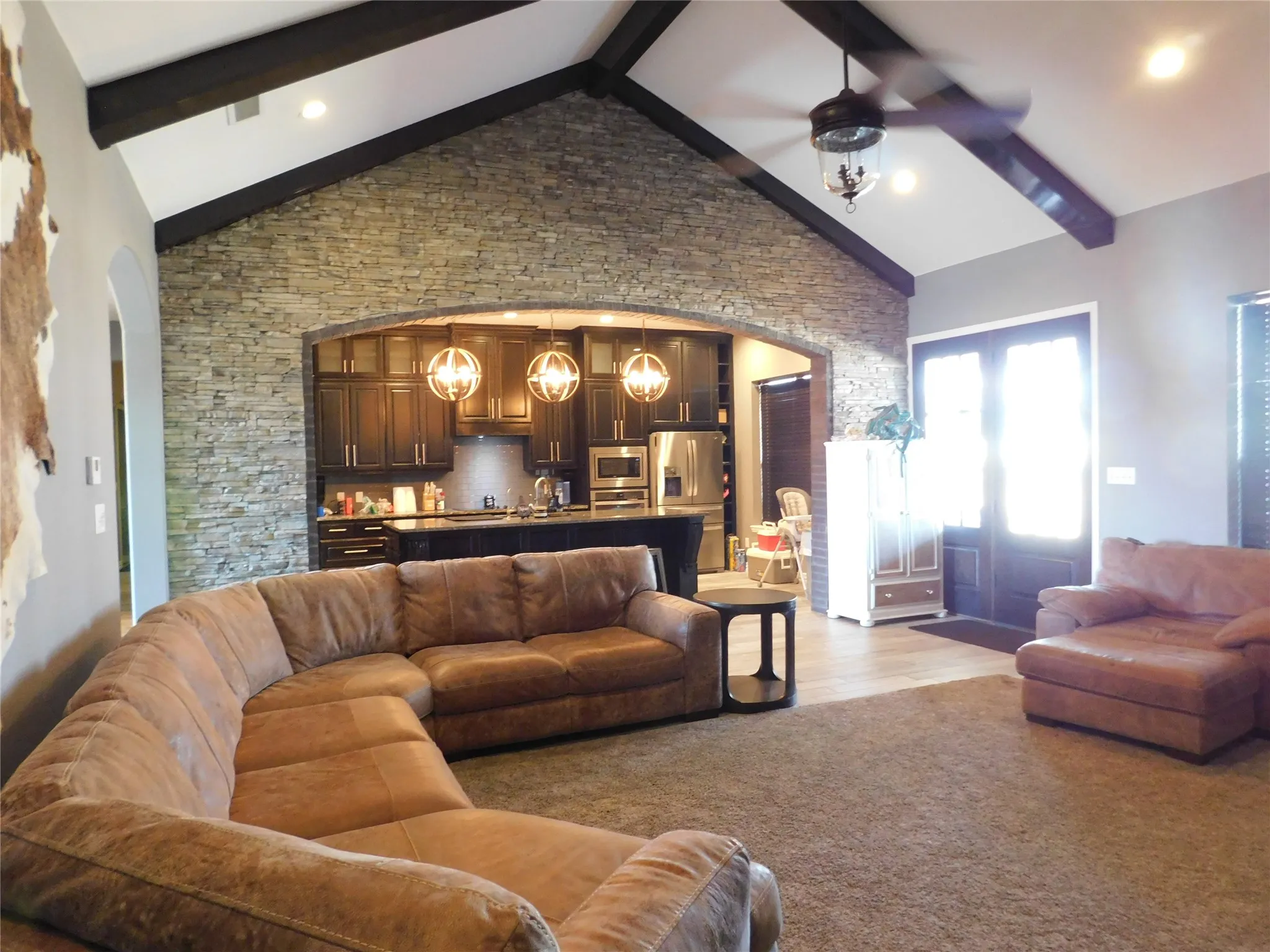 Single Family Residence For Sale in Jack County , 204 Jermyn Avenue, Jermyn, Texas 76459, 5 Bedrooms, 4 Bathrooms, 2 Garage spaces, 5,900 Sqft, built in 2014, Price $585,000, mls#21181513, Real Estate Agent in Jermyn, Homes For Sale in Jack county, Homes For Sale in Jermyn, Realtor in Jermyn Texas, Real Estate Brokerage Independent Realty Texas, Luminita Cordes Realtor