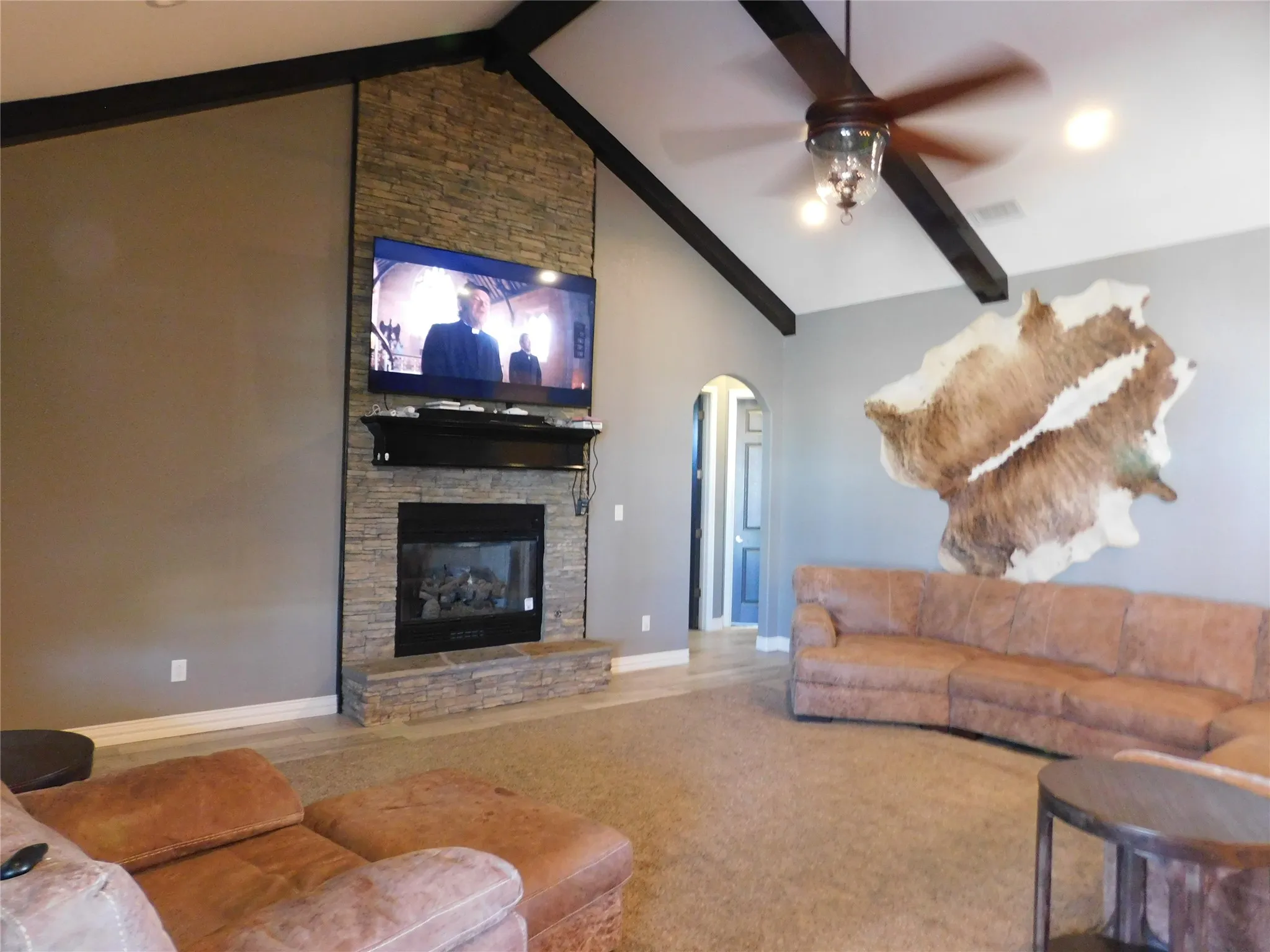 Single Family Residence For Sale in Jack County , 204 Jermyn Avenue, Jermyn, Texas 76459, 5 Bedrooms, 4 Bathrooms, 2 Garage spaces, 5,900 Sqft, built in 2014, Price $585,000, mls#21181513, Real Estate Agent in Jermyn, Homes For Sale in Jack county, Homes For Sale in Jermyn, Realtor in Jermyn Texas, Real Estate Brokerage Independent Realty Texas, Luminita Cordes Realtor