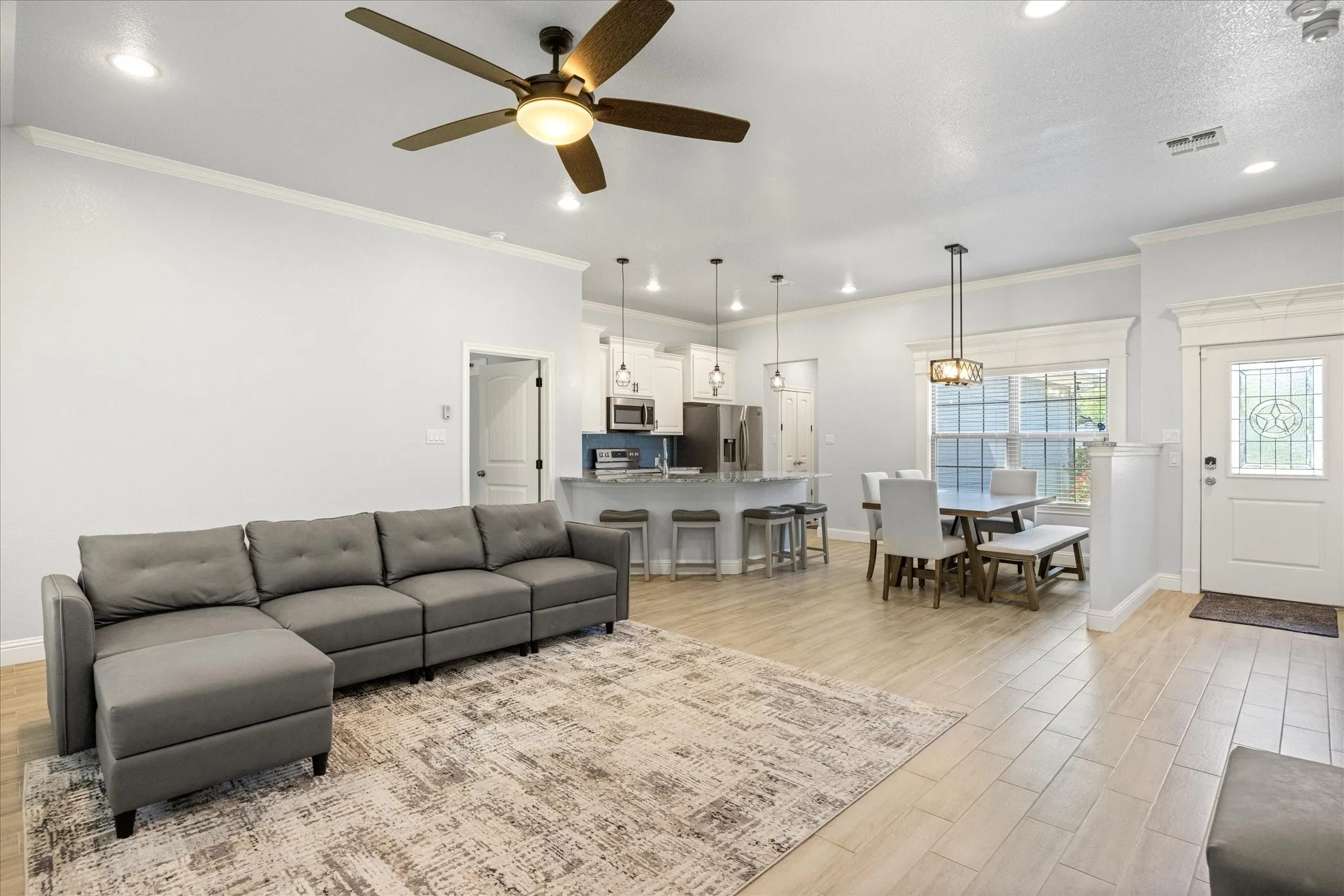 Single Family Residence For Sale in Hood County , 2206 Navasota Street, Granbury, Texas 76048, 3 Bedroom, 2 Bathroom, 2 Garage spaces, 1,432 Sqft, built in 2020, Preowned, mls#21180490, Real Estate Agent in Granbury, Homes For Sale in Hood county, Homes For Sale in Granbury, Realtor in Granbury Texas, Real Estate Brokerage Independent Realty Texas, Luminita Cordes Realtor