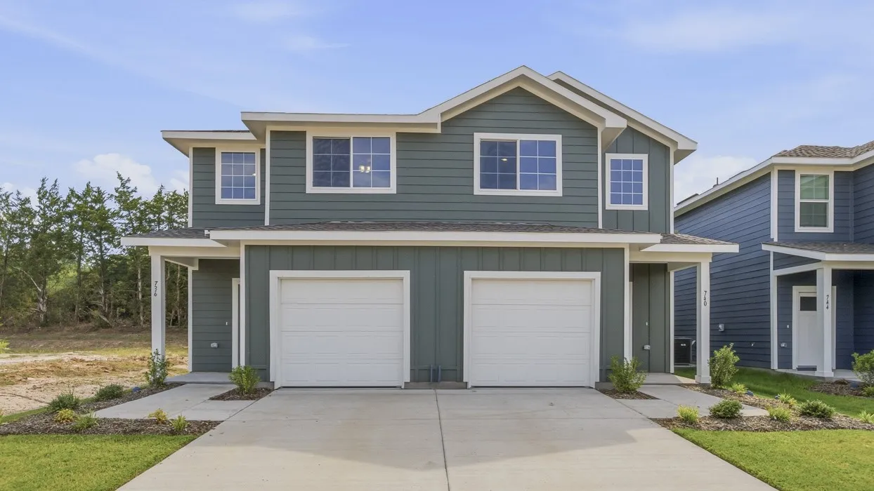 Townhouse For Sale in Hopkins County , 740 Stonewood Drive, Sulphur Springs, Texas 75482, 2 Bedroom, 3 Bathroom, 1 Garage spaces, 1,075 Sqft, built in 2025, New Construction - Incomplete, mls#21181586, Real Estate Agent in Sulphur Springs, Homes For Sale in Hopkins county, Homes For Sale in Sulphur Springs, Realtor in Sulphur Springs Texas, Real Estate Brokerage Independent Realty Texas, Luminita Cordes Realtor