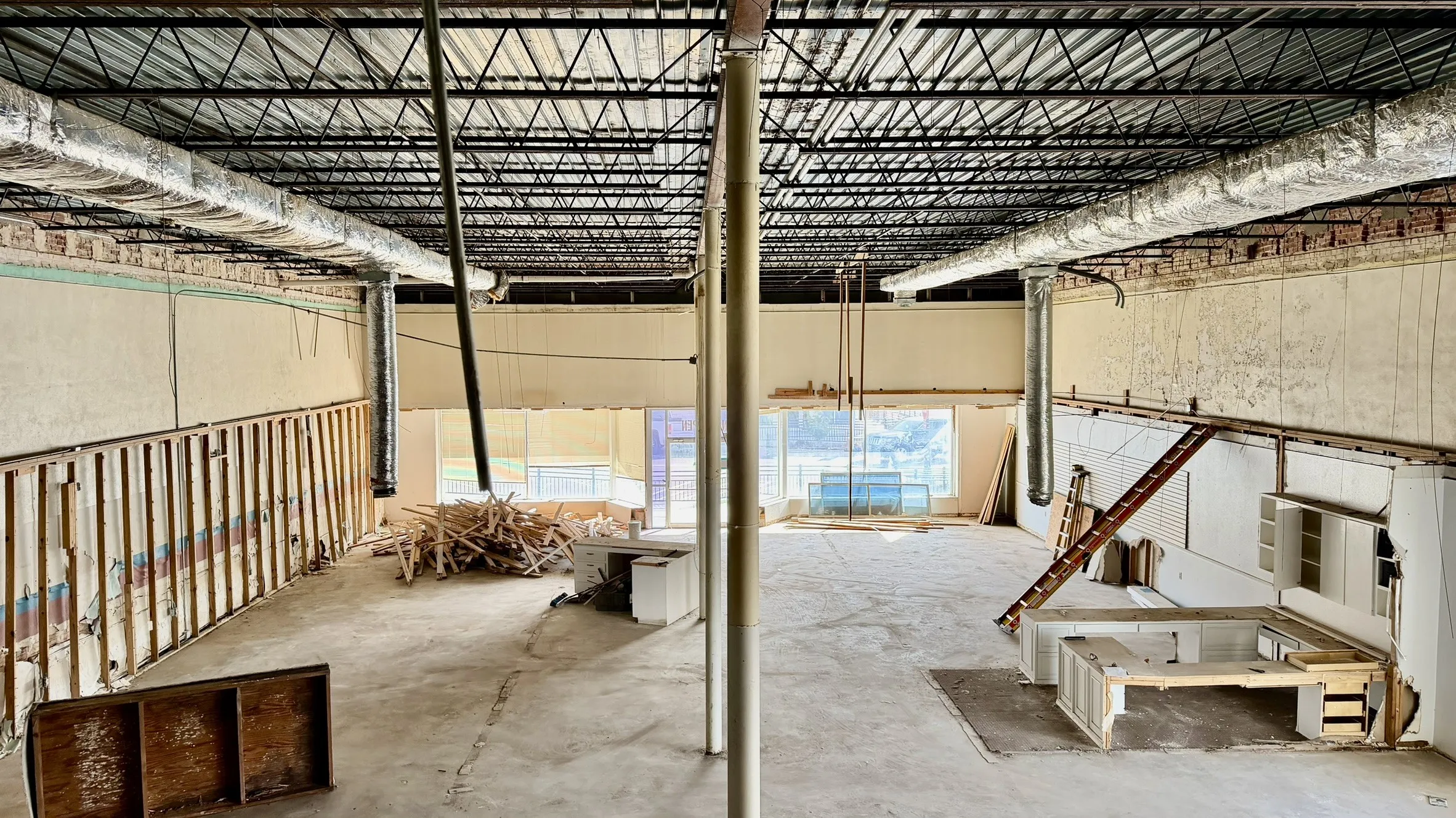 Industrial For Sale in Bell County , 403 N Gray Street, Killeen, Texas 76541, 0, 0, Garage spaces, 0 Sqft, built in 1966, New Construction - Incomplete, Price $500,000, mls#21178745, Real Estate Agent in Killeen, Homes For Sale in Bell county, Homes For Sale in Killeen, Realtor in Killeen Texas, Real Estate Brokerage Independent Realty Texas, Luminita Cordes Realtor