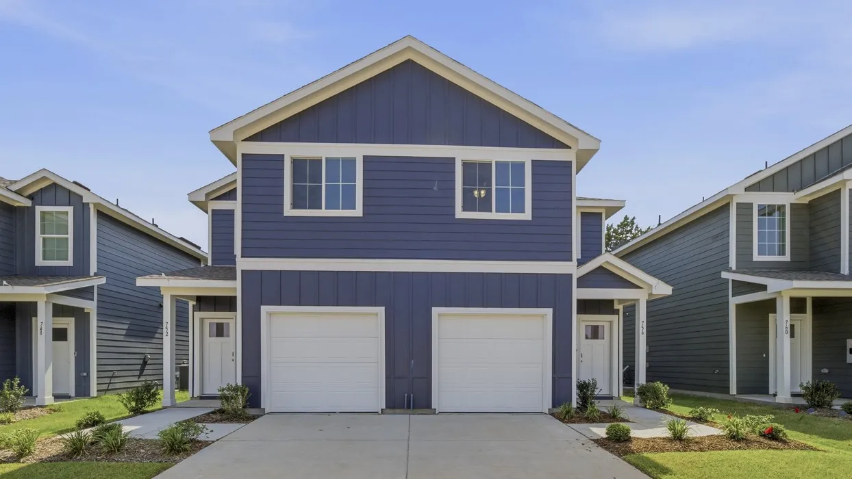 Townhouse For Sale in Hopkins County , 756 Stonewood Drive, Sulphur Springs, Texas 75482, 4 Bedroom, 3 Bathroom, 1 Garage spaces, 1,741 Sqft, built in 2025, New Construction - Incomplete, mls#21181599, Real Estate Agent in Sulphur Springs, Homes For Sale in Hopkins county, Homes For Sale in Sulphur Springs, Realtor in Sulphur Springs Texas, Real Estate Brokerage Independent Realty Texas, Luminita Cordes Realtor