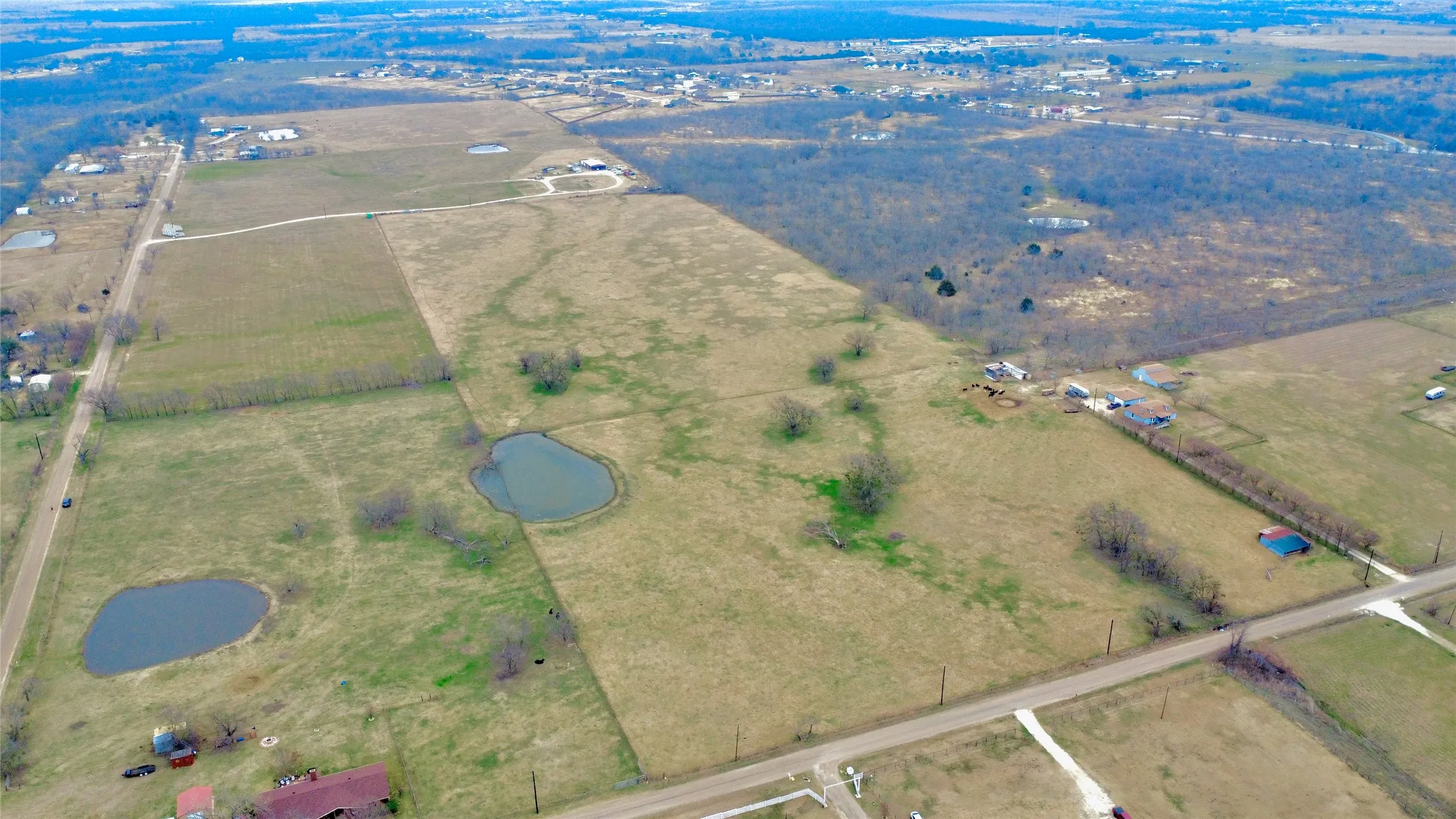 Unimproved Land For Sale in Kaufman County , 28.129 Acres Co Rd 144, Kaufman, Texas 75142, 0, 0, Garage spaces, 0 Sqft, built in 0, Price $560,000, mls#21179728, Real Estate Agent in Kaufman, Homes For Sale in Kaufman county, Homes For Sale in Kaufman, Realtor in Kaufman Texas, Real Estate Brokerage Independent Realty Texas, Luminita Cordes Realtor