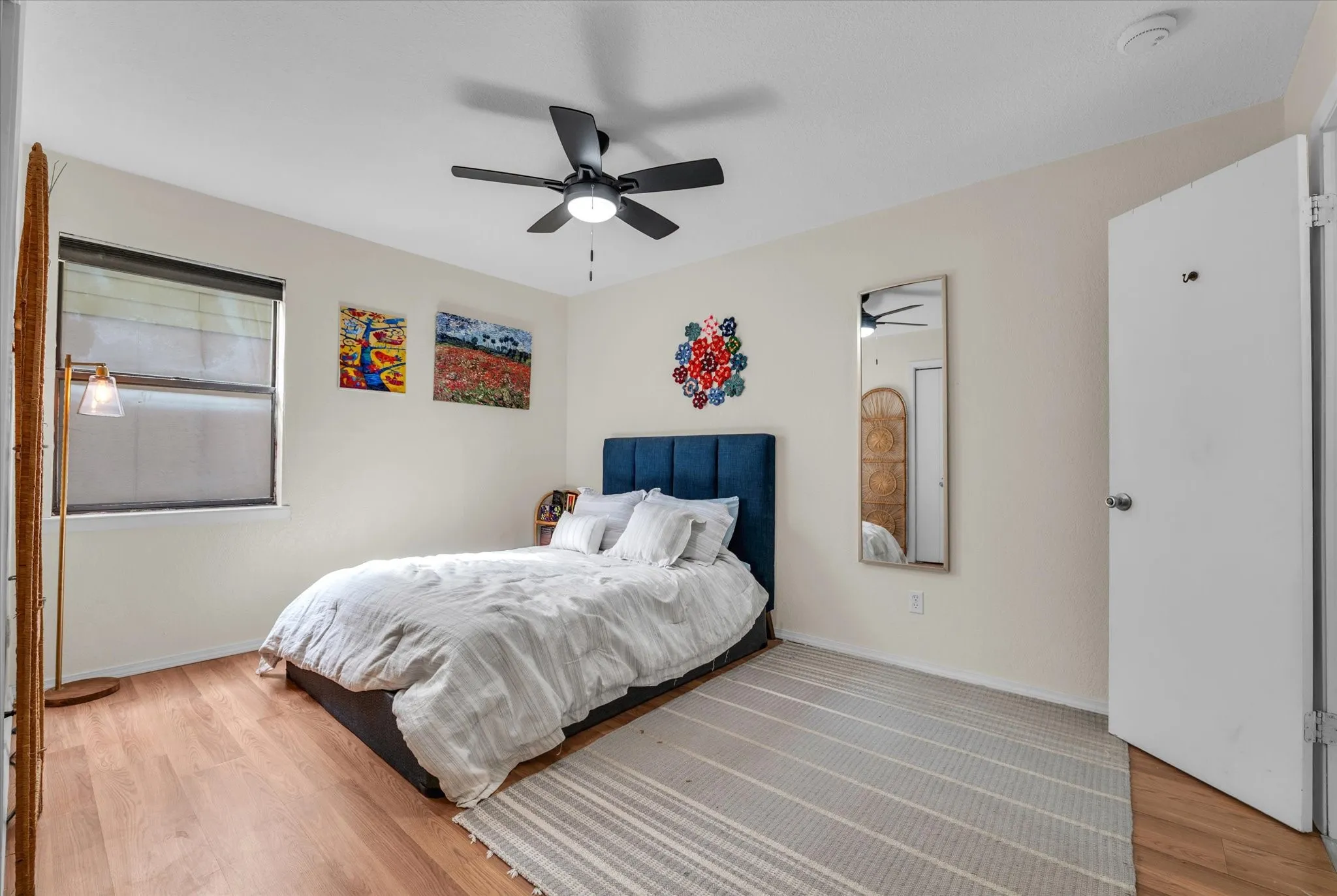 Condominium For Sale in Mc Lennan County , 1421 S 12th Street 103, Waco, Texas 76706, 2 Bedroom, 2 Bathroom, 1 Garage spaces, 832 Sqft, built in 1984, mls#21175691, Real Estate Agent in Waco, Homes For Sale in Mc Lennan county, Homes For Sale in Waco, Realtor in Waco Texas, Real Estate Brokerage Independent Realty Texas, Luminita Cordes Realtor