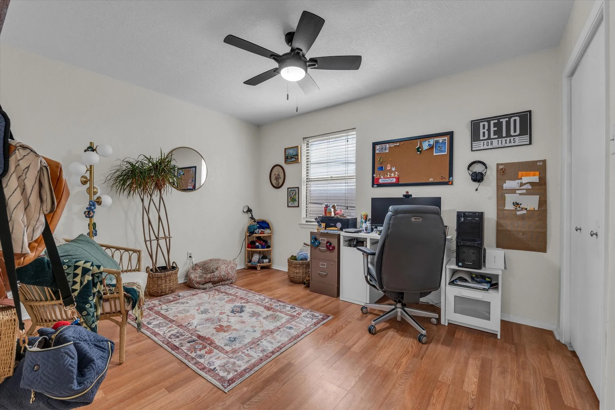 Condominium For Sale in Mc Lennan County , 1421 S 12th Street 103, Waco, Texas 76706, 2 Bedroom, 2 Bathroom, 1 Garage spaces, 832 Sqft, built in 1984, mls#21175691, Real Estate Agent in Waco, Homes For Sale in Mc Lennan county, Homes For Sale in Waco, Realtor in Waco Texas, Real Estate Brokerage Independent Realty Texas, Luminita Cordes Realtor