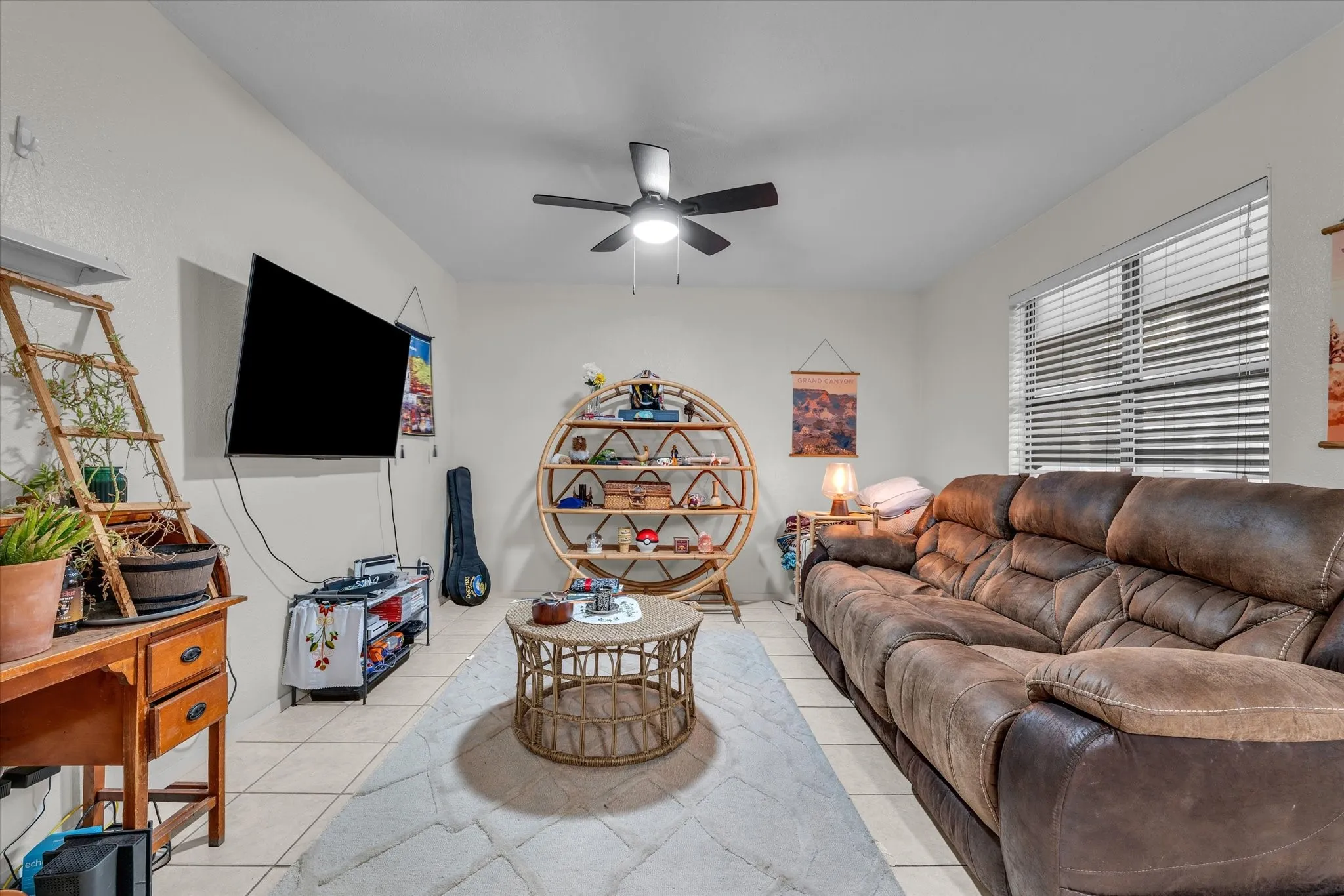 Condominium For Sale in Mc Lennan County , 1421 S 12th Street 103, Waco, Texas 76706, 2 Bedroom, 2 Bathroom, 1 Garage spaces, 832 Sqft, built in 1984, mls#21175691, Real Estate Agent in Waco, Homes For Sale in Mc Lennan county, Homes For Sale in Waco, Realtor in Waco Texas, Real Estate Brokerage Independent Realty Texas, Luminita Cordes Realtor