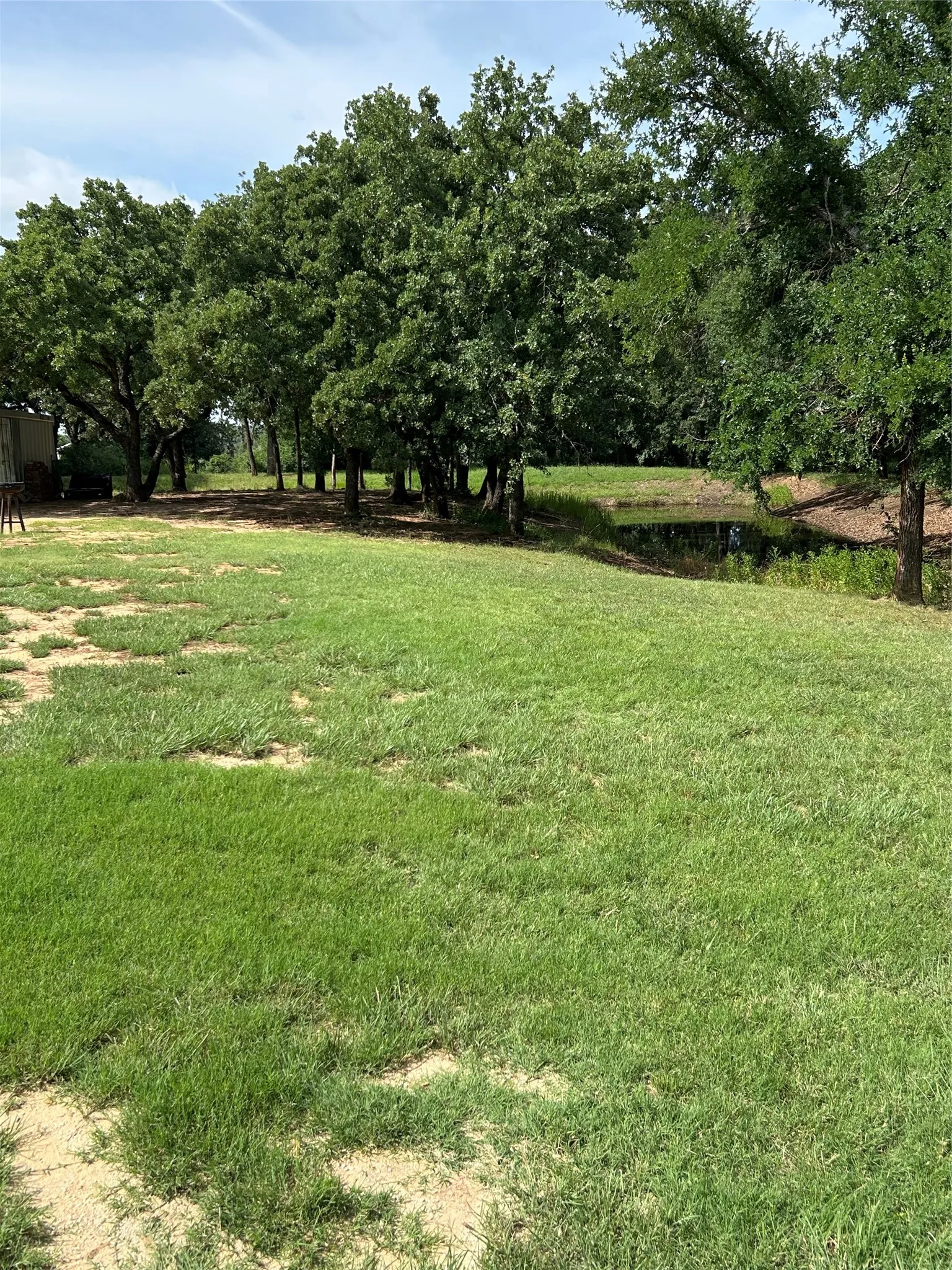 Farm For Sale in Hamilton County , 1340 N US Hwy 281, Hamilton, Texas 76531, 3 Bedroom, 2 Bathroom, 2 Garage spaces, 1,891 Sqft, built in 2002, mls#21179407, Real Estate Agent in Hamilton, Homes For Sale in Hamilton county, Homes For Sale in Hamilton, Realtor in Hamilton Texas, Real Estate Brokerage Independent Realty Texas, Luminita Cordes Realtor