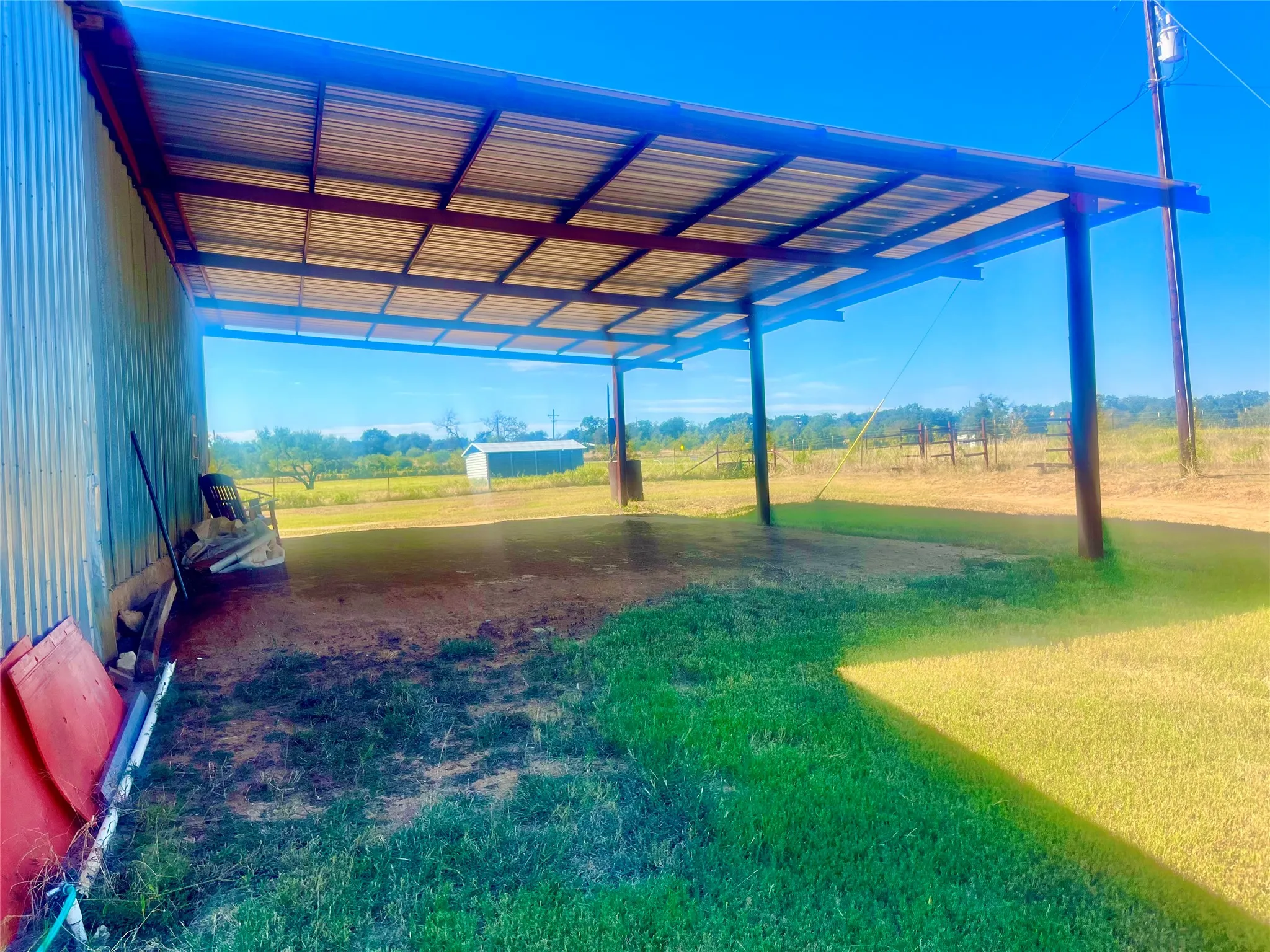 Farm For Sale in Hamilton County , 1340 N US Hwy 281, Hamilton, Texas 76531, 3 Bedroom, 2 Bathroom, 2 Garage spaces, 1,891 Sqft, built in 2002, mls#21179407, Real Estate Agent in Hamilton, Homes For Sale in Hamilton county, Homes For Sale in Hamilton, Realtor in Hamilton Texas, Real Estate Brokerage Independent Realty Texas, Luminita Cordes Realtor