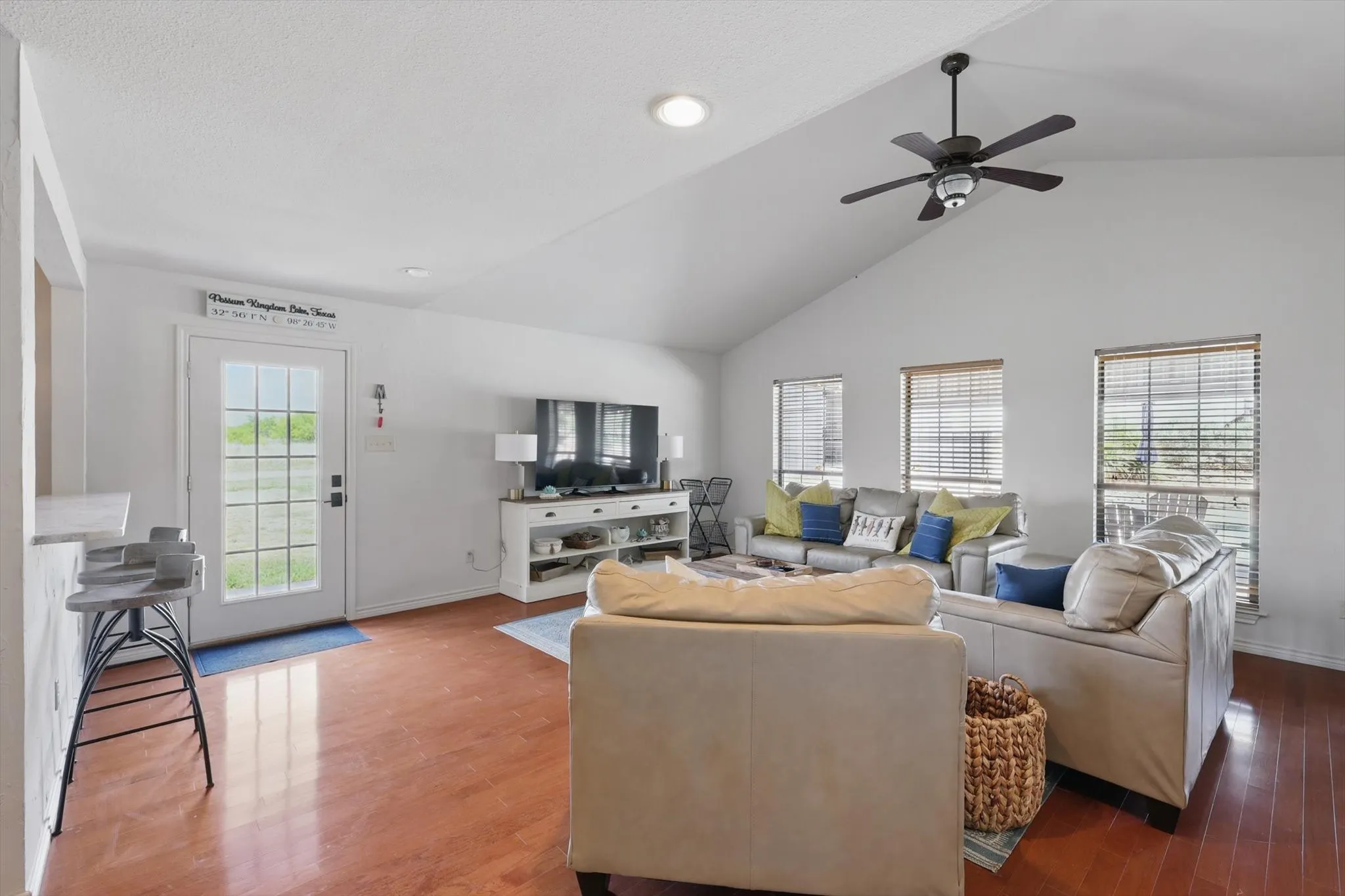 Ranch For Sale in Palo Pinto County , 186 W Hells Gate Drive ACRES 11, Strawn, Texas 76475, 0, 0, Garage spaces, 0 Sqft, built in 2005, Price $799,000, mls#21181827, Real Estate Agent in Strawn, Homes For Sale in Palo Pinto county, Homes For Sale in Strawn, Realtor in Strawn Texas, Real Estate Brokerage Independent Realty Texas, Luminita Cordes Realtor