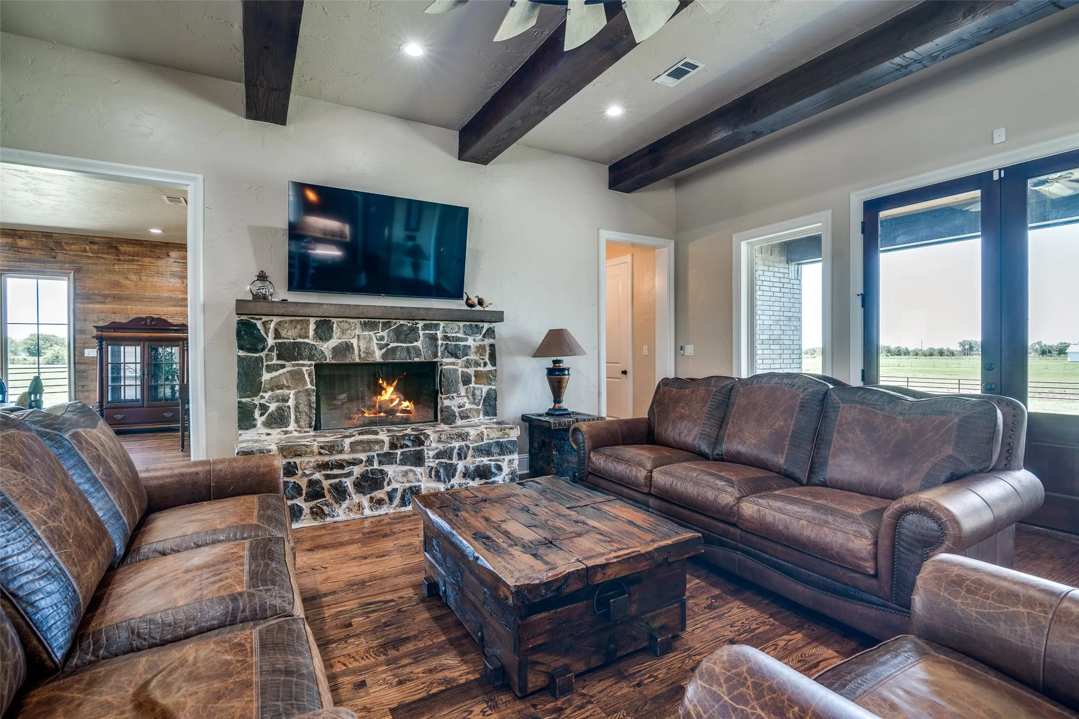 Single Family Residence For Sale in Van Zandt County , 1010 VZ County Road 3415 Tract 2, Wills Point, Texas 75169, 3 Bedroom, 4 Bathroom, 4 Garage spaces, 3,364 Sqft, built in 2023, Preowned, mls#21181654, Real Estate Agent in Wills Point, Homes For Sale in Van Zandt county, Homes For Sale in Wills Point, Realtor in Wills Point Texas, Real Estate Brokerage Independent Realty Texas, Luminita Cordes Realtor