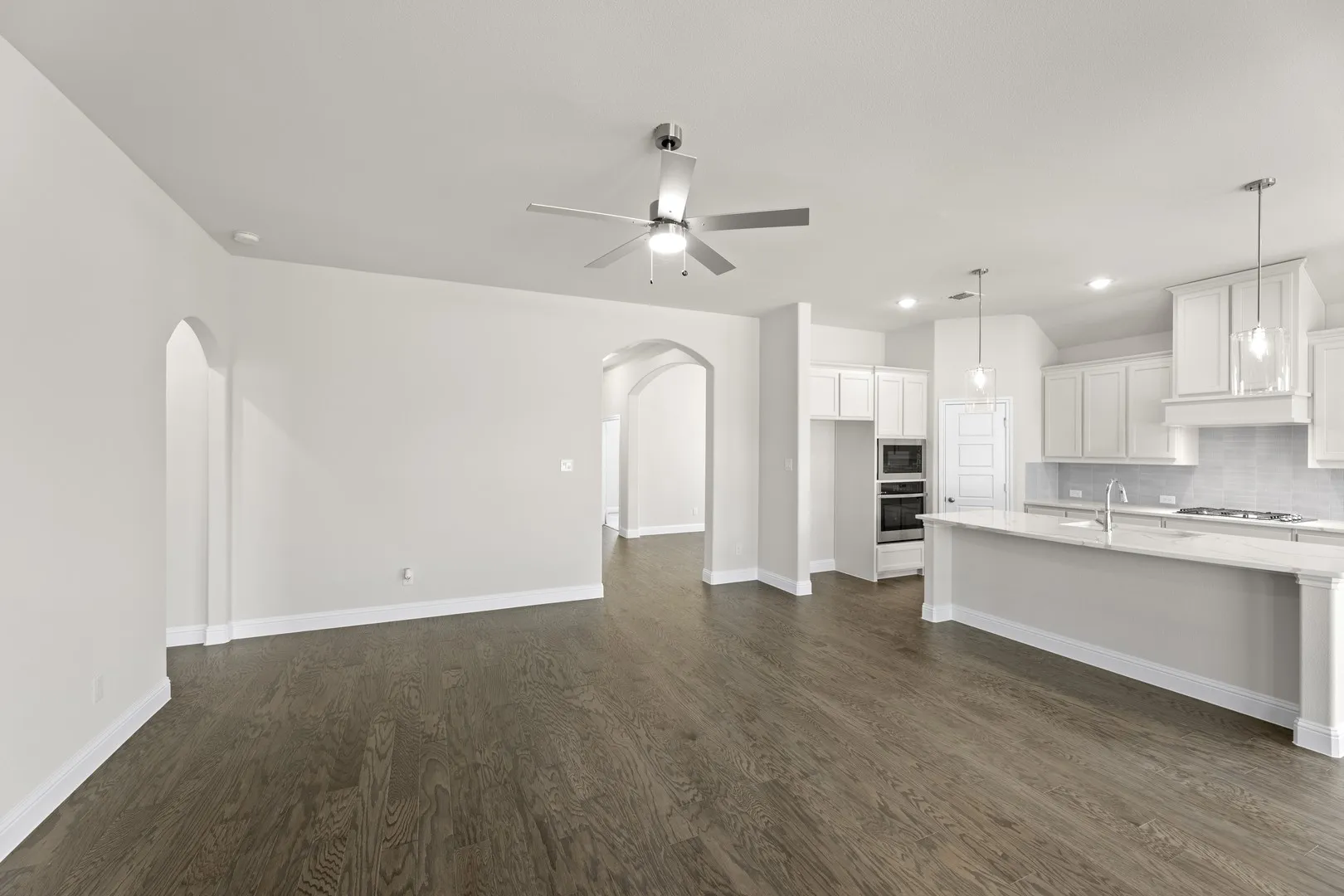 Single Family Residence For Sale in Kaufman County , 406 Heritage Hill Drive, Forney, Texas 75126, 4 Bedroom, 2 Bathroom, 2 Garage spaces, 2,370 Sqft, built in 2025, New Construction - Incomplete, mls#21181881, Real Estate Agent in Forney, Homes For Sale in Kaufman county, Homes For Sale in Forney, Realtor in Forney Texas, Real Estate Brokerage Independent Realty Texas, Luminita Cordes Realtor