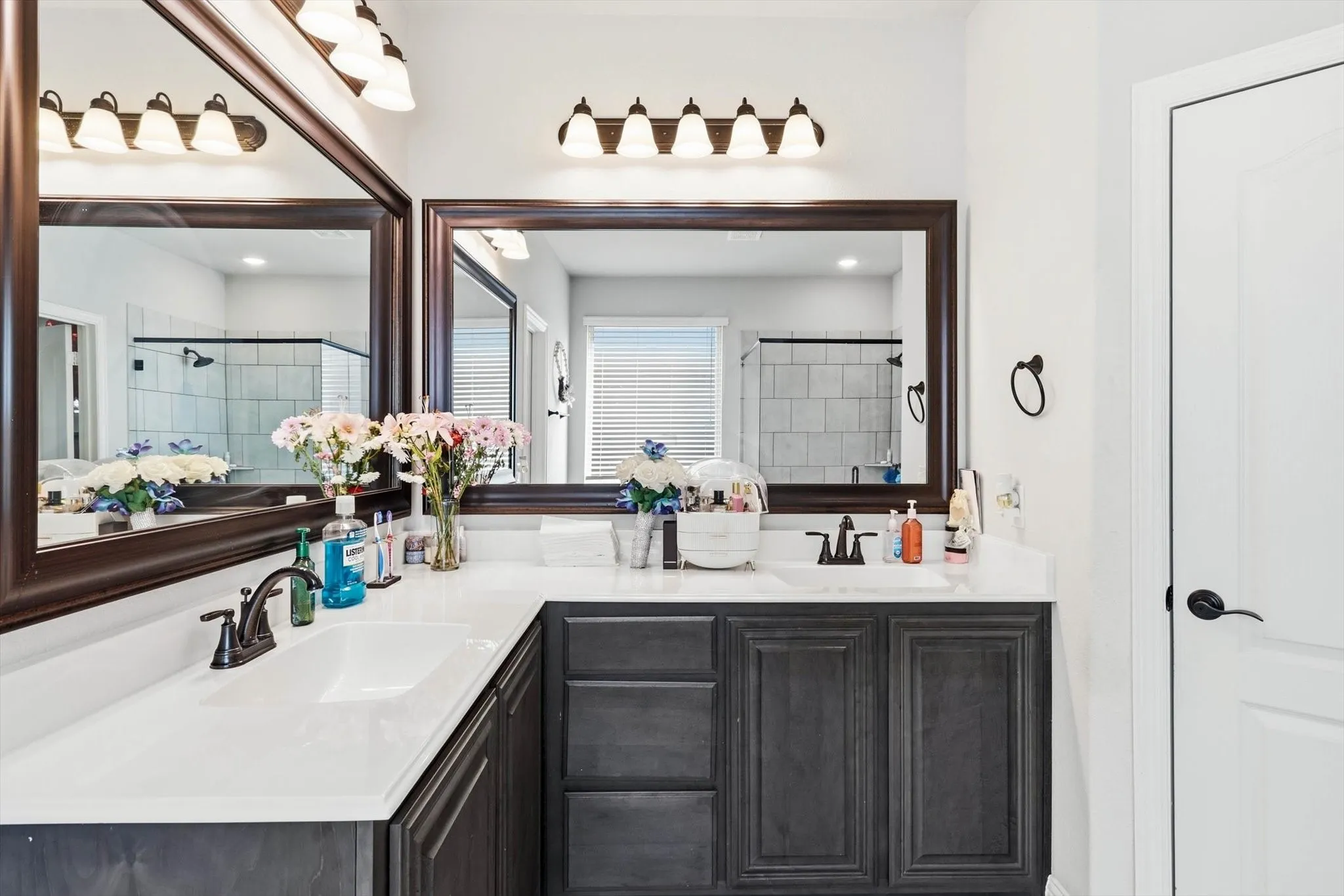 Single Family Residence For Sale in Denton County , 1220 Thrasher Drive, Little Elm, Texas 75068, 4 Bedroom, 4 Bathroom, 2 Garage spaces, 3,106 Sqft, built in 2020, Preowned, Price $474,000, mls#21181929, Real Estate Agent in Little Elm, Homes For Sale in Denton county, Homes For Sale in Little Elm, Realtor in Little Elm Texas, Real Estate Brokerage Independent Realty Texas, Luminita Cordes Realtor