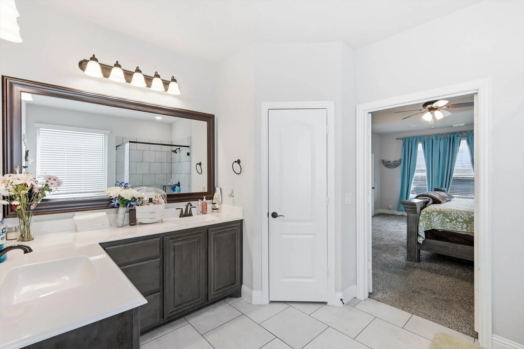 Single Family Residence For Sale in Denton County , 1220 Thrasher Drive, Little Elm, Texas 75068, 4 Bedroom, 4 Bathroom, 2 Garage spaces, 3,106 Sqft, built in 2020, Preowned, Price $474,000, mls#21181929, Real Estate Agent in Little Elm, Homes For Sale in Denton county, Homes For Sale in Little Elm, Realtor in Little Elm Texas, Real Estate Brokerage Independent Realty Texas, Luminita Cordes Realtor