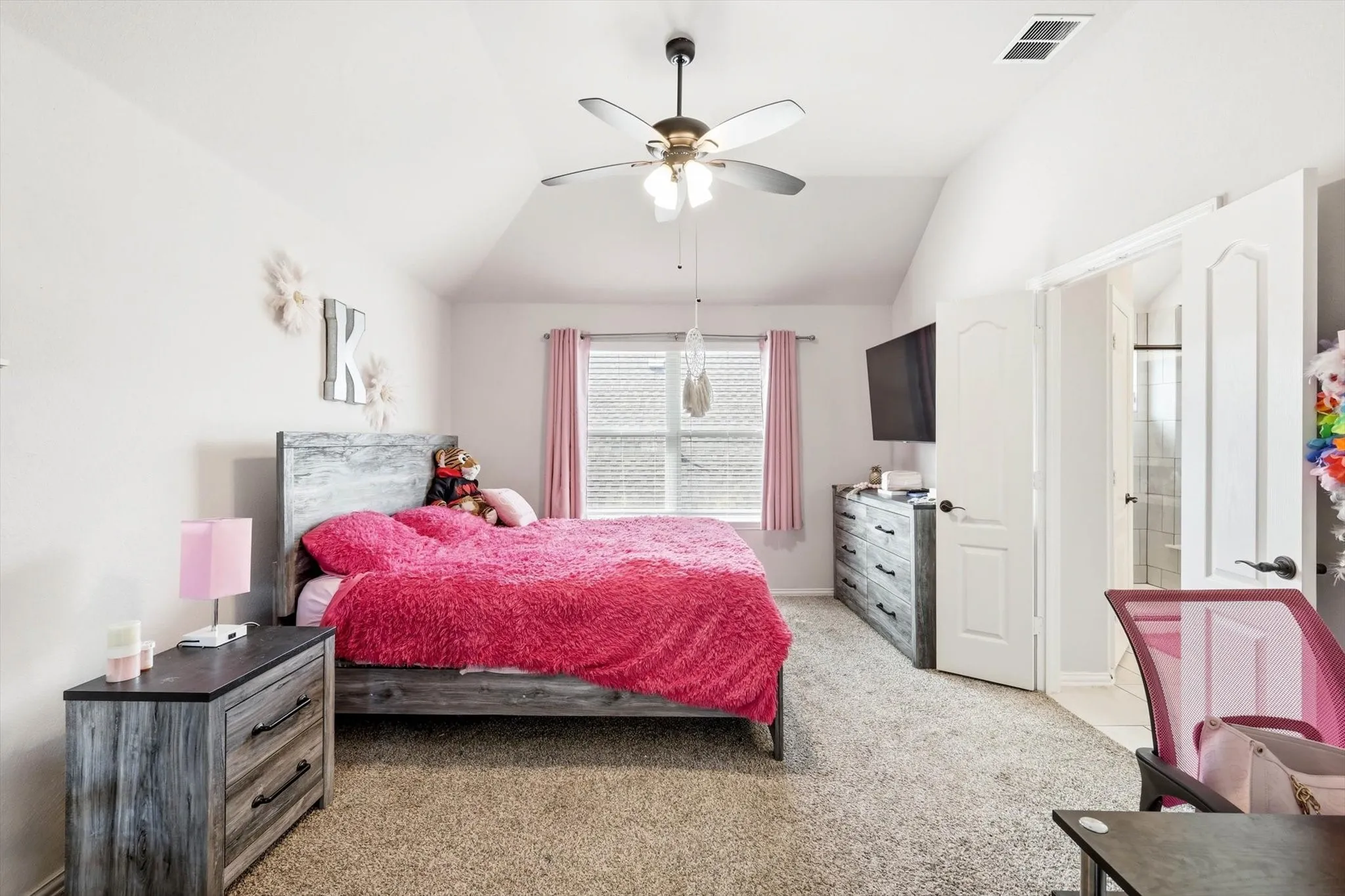 Single Family Residence For Sale in Denton County , 1220 Thrasher Drive, Little Elm, Texas 75068, 4 Bedroom, 4 Bathroom, 2 Garage spaces, 3,106 Sqft, built in 2020, Preowned, Price $474,000, mls#21181929, Real Estate Agent in Little Elm, Homes For Sale in Denton county, Homes For Sale in Little Elm, Realtor in Little Elm Texas, Real Estate Brokerage Independent Realty Texas, Luminita Cordes Realtor