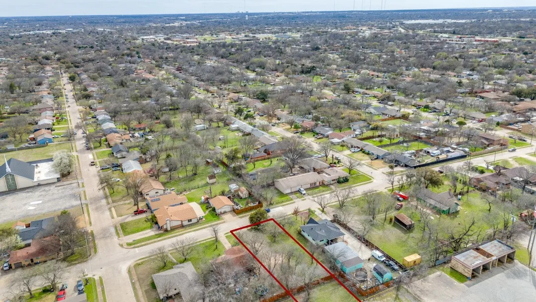 Improved Land For Sale in Dallas County , 643 Michaels Drive, Duncanville, Texas 75116, 0, 0, Garage spaces, 0 Sqft, built in 0, mls#21182034, Real Estate Agent in Duncanville, Homes For Sale in Dallas county, Homes For Sale in Duncanville, Realtor in Duncanville Texas, Real Estate Brokerage Independent Realty Texas, Luminita Cordes Realtor