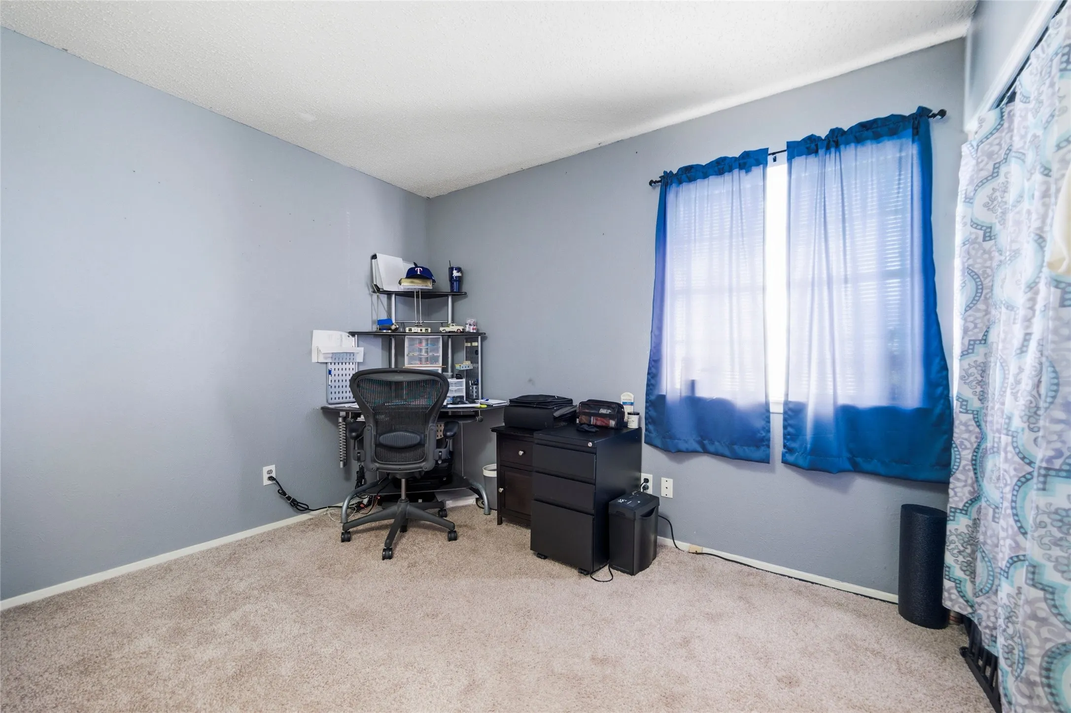 Single Family Residence For Sale in Dallas County , 715 Sun Valley Drive, Duncanville, Texas 75116, 3 Bedroom, 1 Bathroom, Garage spaces, 1,047 Sqft, built in 1980, Preowned, mls#21181630, Real Estate Agent in Duncanville, Homes For Sale in Dallas county, Homes For Sale in Duncanville, Realtor in Duncanville Texas, Real Estate Brokerage Independent Realty Texas, Luminita Cordes Realtor