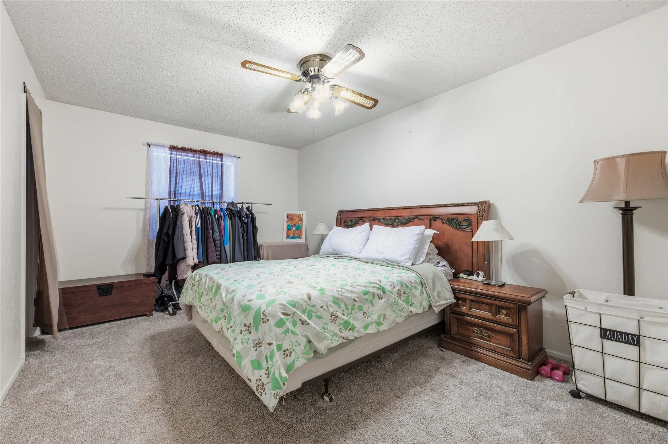 Single Family Residence For Sale in Dallas County , 715 Sun Valley Drive, Duncanville, Texas 75116, 3 Bedroom, 1 Bathroom, Garage spaces, 1,047 Sqft, built in 1980, Preowned, mls#21181630, Real Estate Agent in Duncanville, Homes For Sale in Dallas county, Homes For Sale in Duncanville, Realtor in Duncanville Texas, Real Estate Brokerage Independent Realty Texas, Luminita Cordes Realtor
