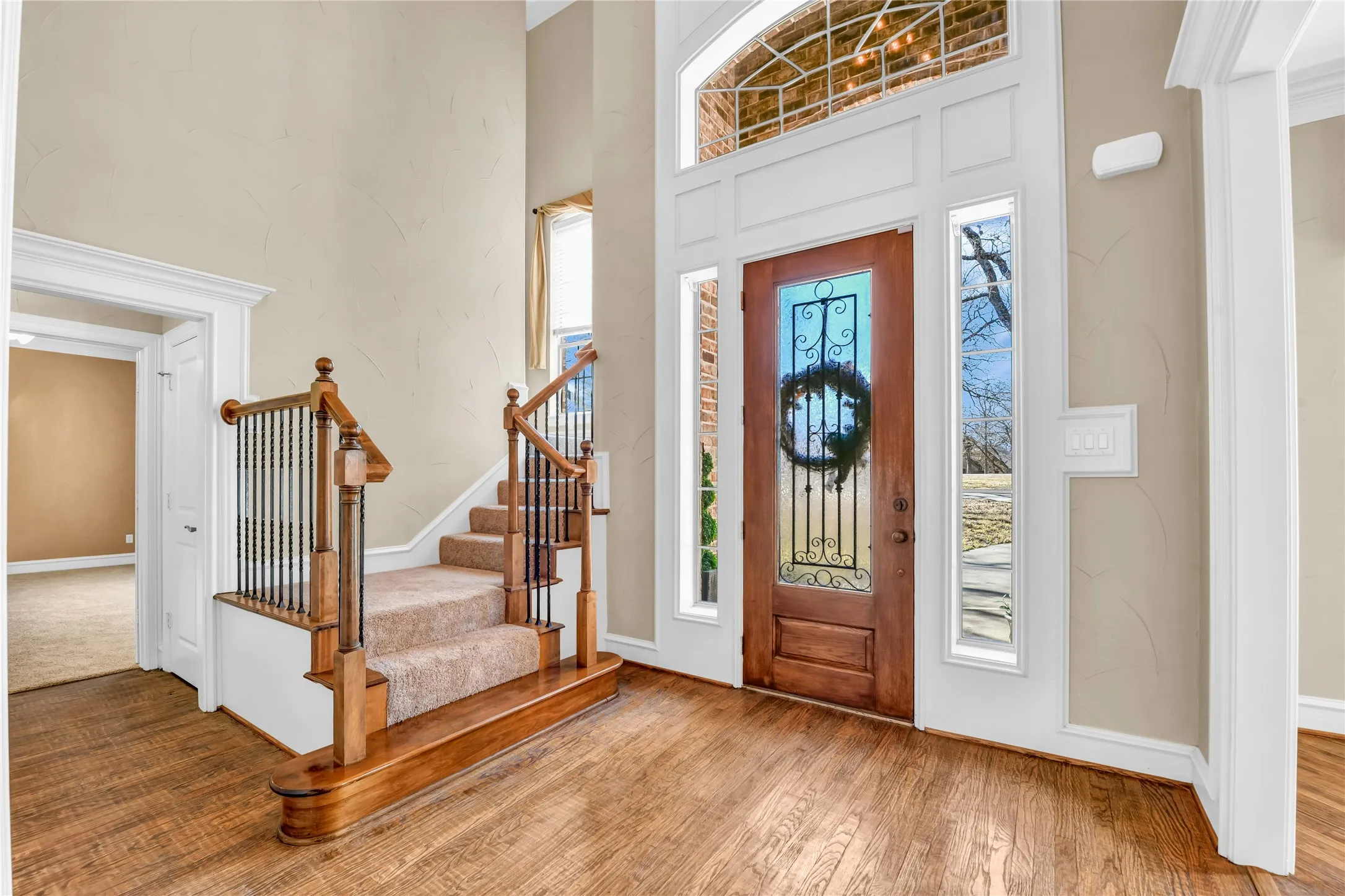 Single Family Residence For Sale in Parker County , 116 Mc Clintock Court, Weatherford, Texas 76088, 4 Bedrooms, 5 Bathrooms, 4 Garage spaces, 4,724 Sqft, built in 2004, Price $999,999, mls#21182134, Real Estate Agent in Weatherford, Homes For Sale in Parker county, Homes For Sale in Weatherford, Realtor in Weatherford Texas, Real Estate Brokerage Independent Realty Texas, Luminita Cordes Realtor