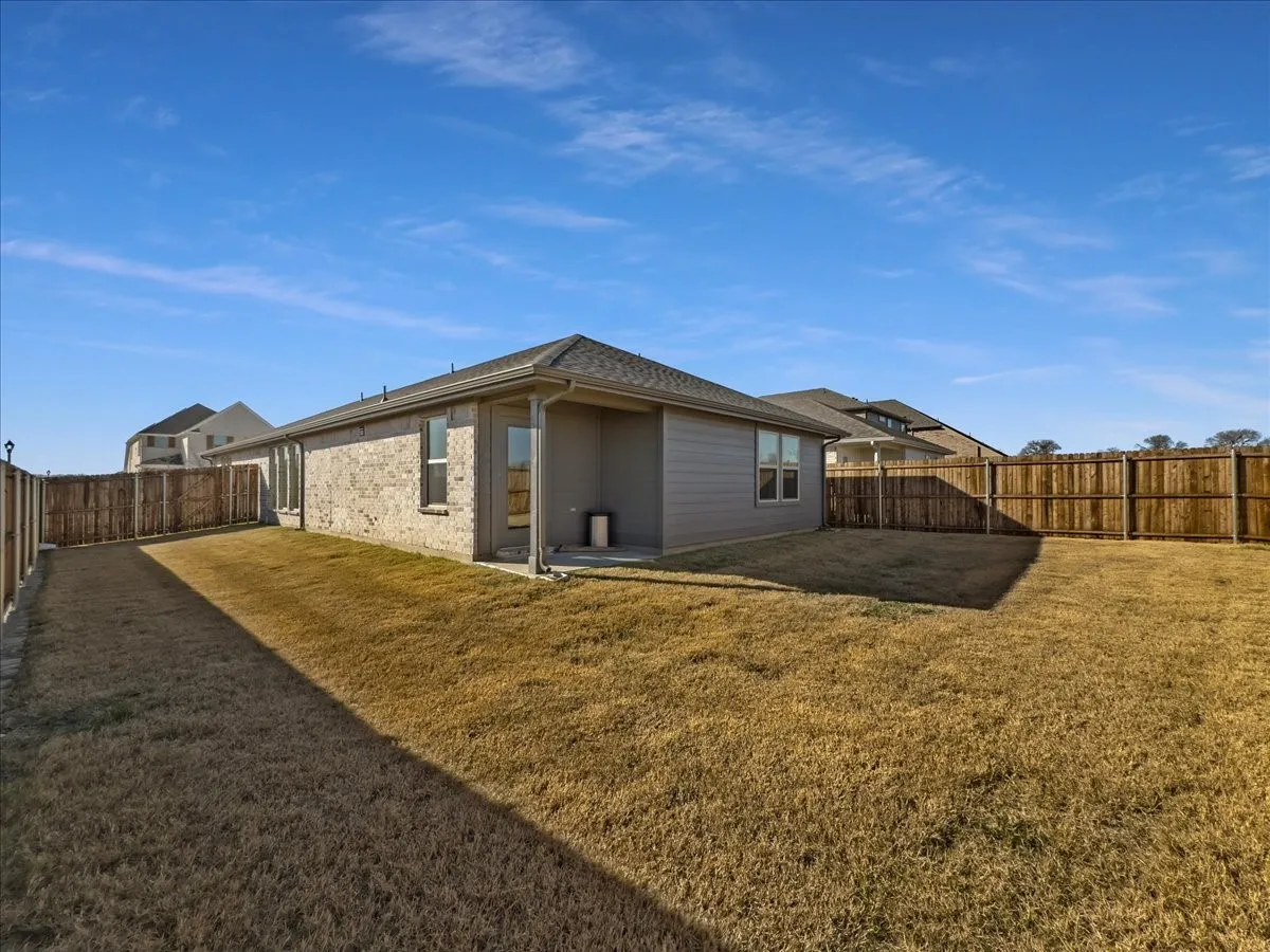 Single Family Residence For Sale in Collin County , 2621 Spade Street, Anna, Texas 75409, 3 Bedroom, 2 Bathroom, 2 Garage spaces, 1,706 Sqft, built in 2024, mls#21176017, Real Estate Agent in Anna, Homes For Sale in Collin county, Homes For Sale in Anna, Realtor in Anna Texas, Real Estate Brokerage Independent Realty Texas, Luminita Cordes Realtor