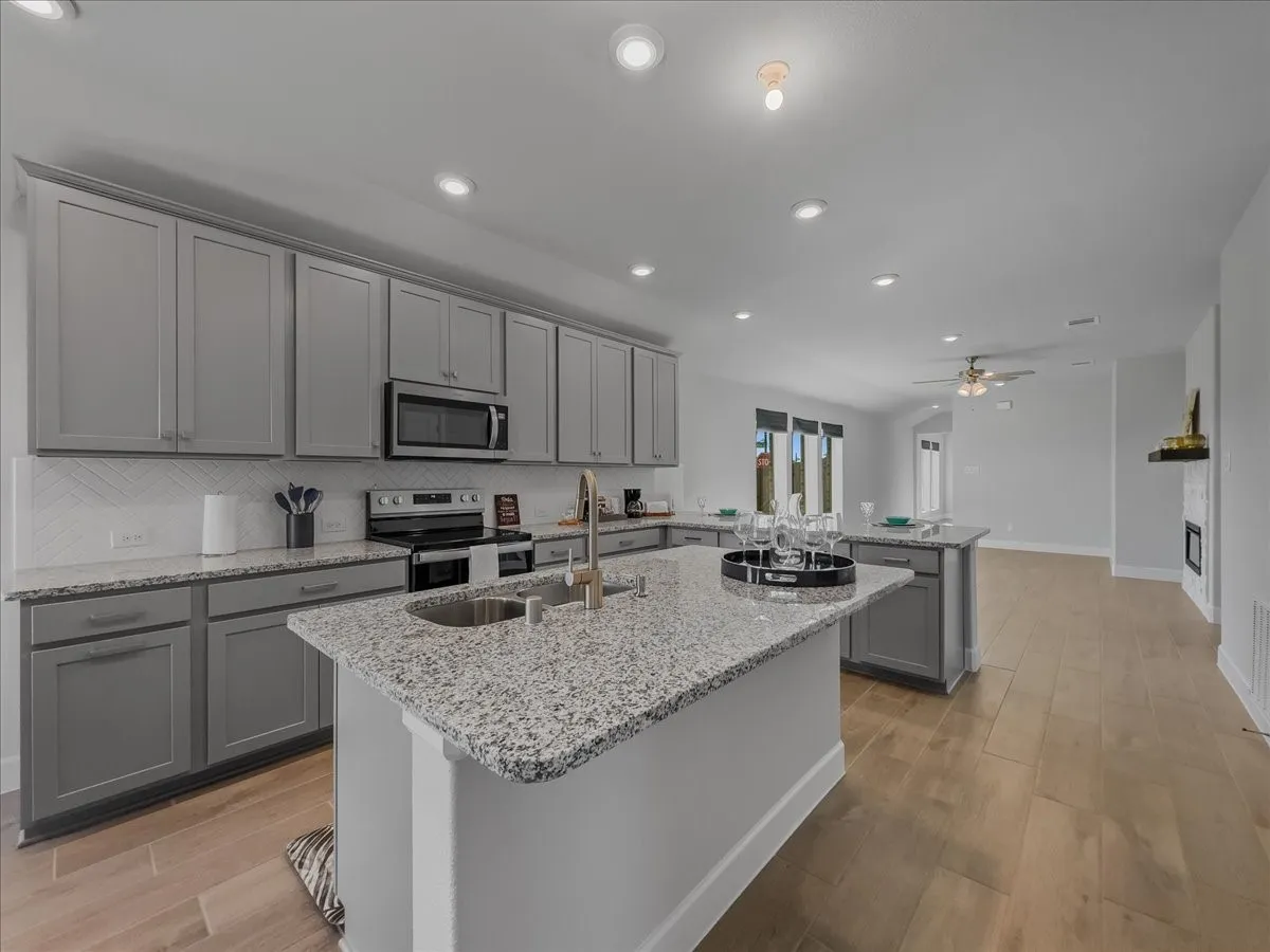 Single Family Residence For Sale in Collin County , 2621 Spade Street, Anna, Texas 75409, 3 Bedroom, 2 Bathroom, 2 Garage spaces, 1,706 Sqft, built in 2024, mls#21176017, Real Estate Agent in Anna, Homes For Sale in Collin county, Homes For Sale in Anna, Realtor in Anna Texas, Real Estate Brokerage Independent Realty Texas, Luminita Cordes Realtor