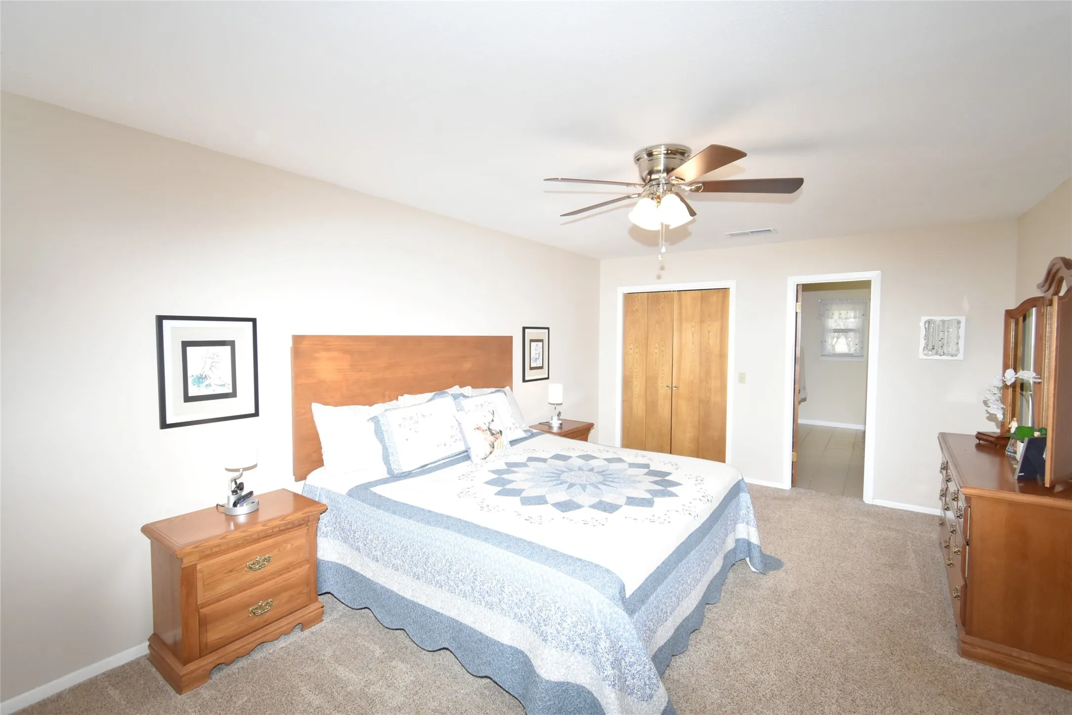 Single Family Residence For Sale in Wood County , 156 Private Road 5218, Quitman, Texas 75783, 3 Bedroom, 2 Bathroom, 4 Garage spaces, 1,631 Sqft, built in 1985, mls#21181494, Real Estate Agent in Quitman, Homes For Sale in Wood county, Homes For Sale in Quitman, Realtor in Quitman Texas, Real Estate Brokerage Independent Realty Texas, Luminita Cordes Realtor