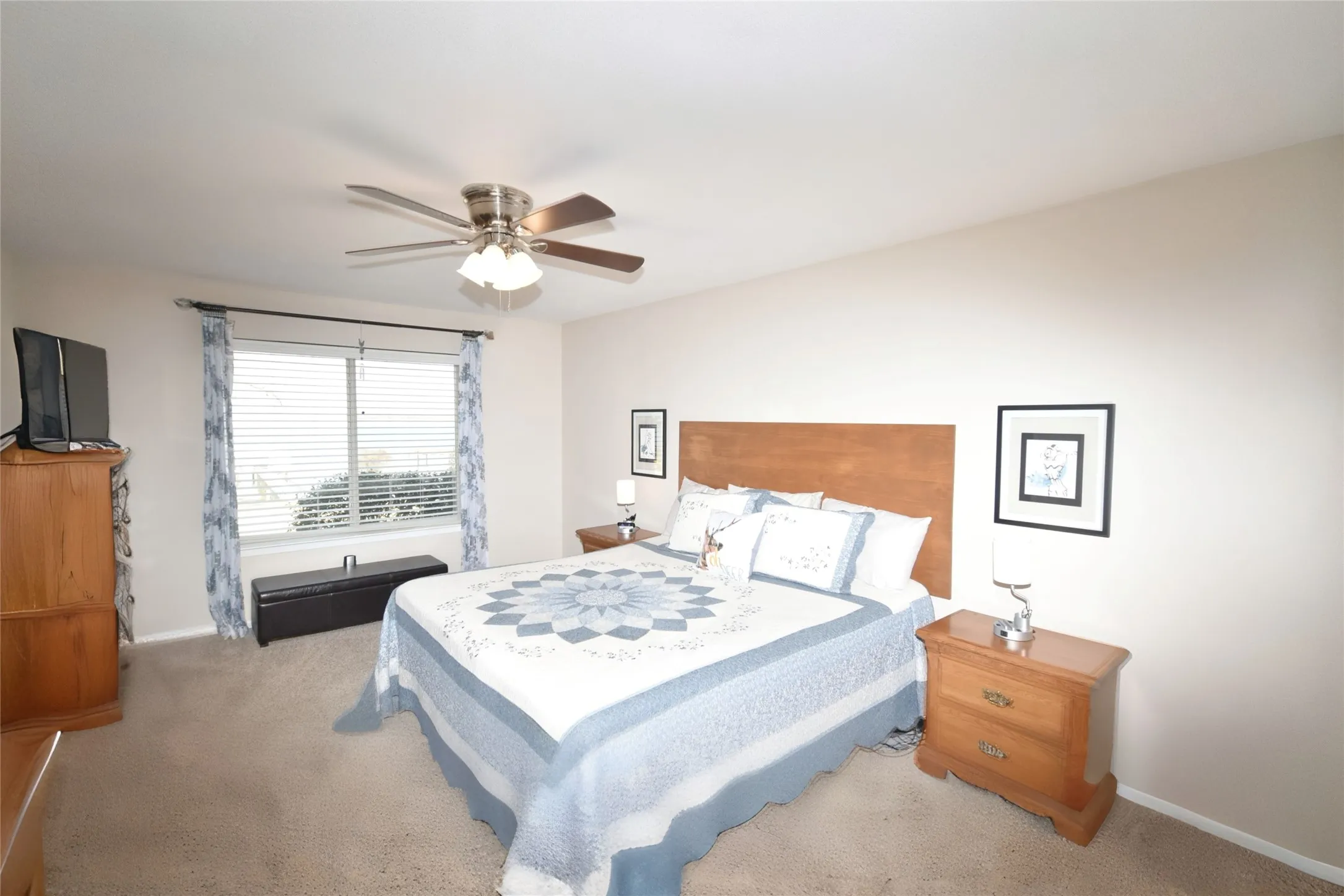 Single Family Residence For Sale in Wood County , 156 Private Road 5218, Quitman, Texas 75783, 3 Bedroom, 2 Bathroom, 4 Garage spaces, 1,631 Sqft, built in 1985, mls#21181494, Real Estate Agent in Quitman, Homes For Sale in Wood county, Homes For Sale in Quitman, Realtor in Quitman Texas, Real Estate Brokerage Independent Realty Texas, Luminita Cordes Realtor