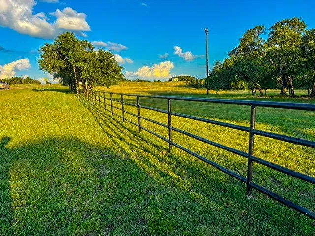 Apartment For Sale in Mc Lennan County , 17309 N Highway 6, Valley Mills, Texas 76689, 3 Bedrooms, 4 Bathrooms, 4 Garage spaces, 5,935 Sqft, built in 2019, Price $5,250,000, mls#21181322, Real Estate Agent in Valley Mills, Homes For Sale in Mc Lennan county, Homes For Sale in Valley Mills, Realtor in Valley Mills Texas, Real Estate Brokerage Independent Realty Texas, Luminita Cordes Realtor