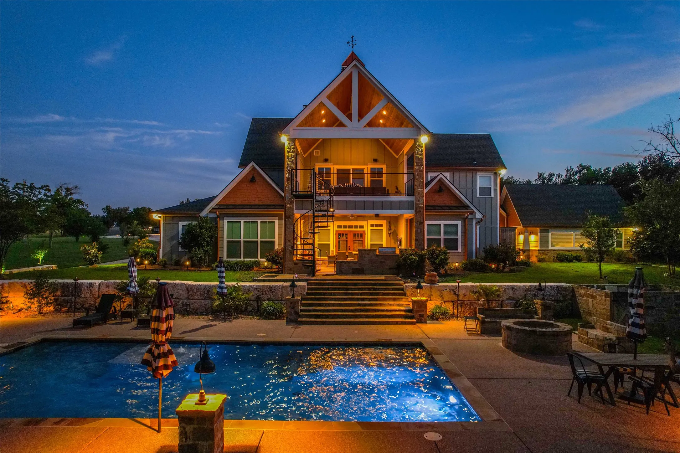 Apartment For Sale in Mc Lennan County , 17309 N Highway 6, Valley Mills, Texas 76689, 3 Bedrooms, 4 Bathrooms, 4 Garage spaces, 5,935 Sqft, built in 2019, Price $5,250,000, mls#21181322, Real Estate Agent in Valley Mills, Homes For Sale in Mc Lennan county, Homes For Sale in Valley Mills, Realtor in Valley Mills Texas, Real Estate Brokerage Independent Realty Texas, Luminita Cordes Realtor