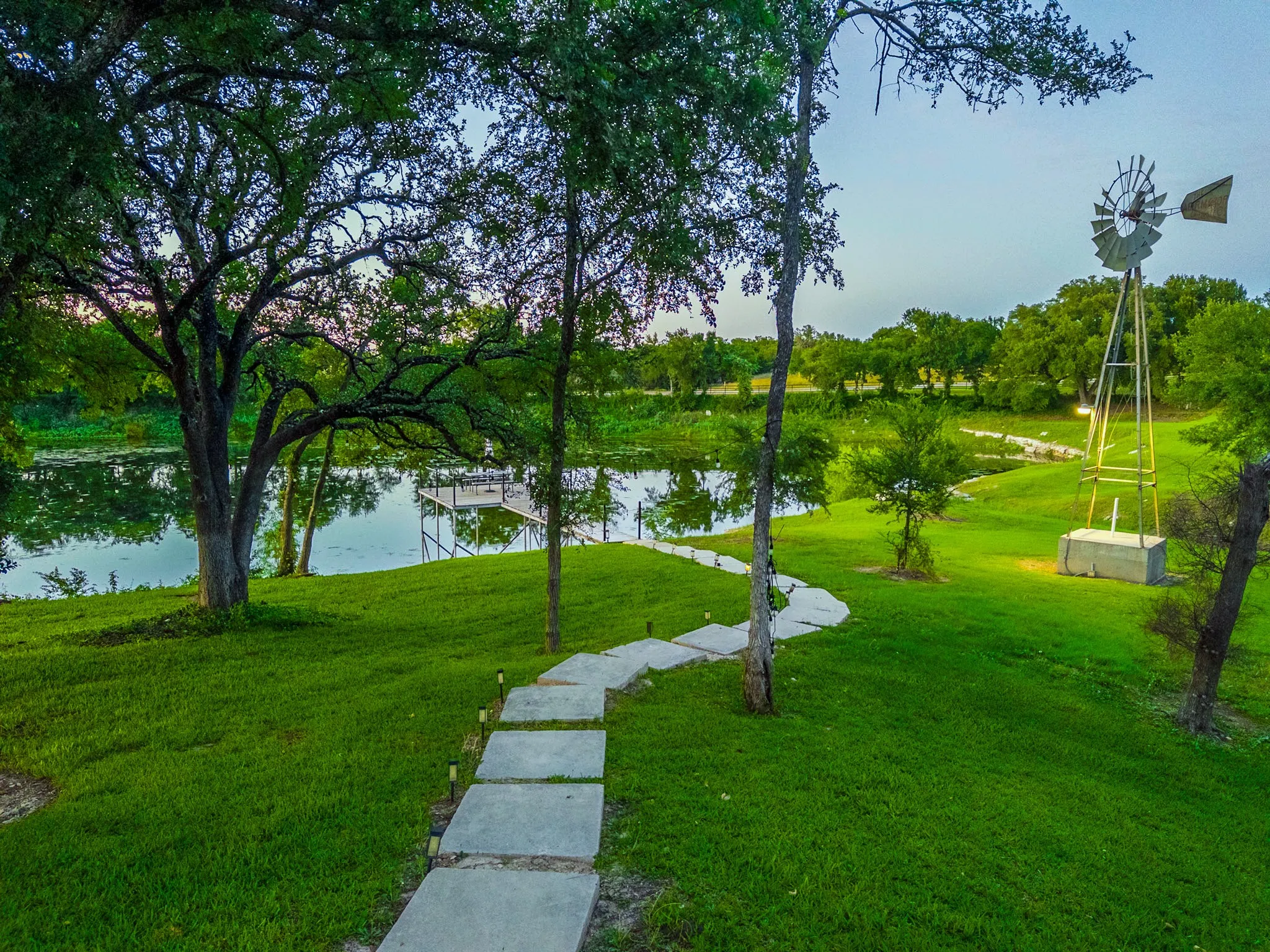 Apartment For Sale in Mc Lennan County , 17309 N Highway 6, Valley Mills, Texas 76689, 3 Bedrooms, 4 Bathrooms, 4 Garage spaces, 5,935 Sqft, built in 2019, Price $5,250,000, mls#21181322, Real Estate Agent in Valley Mills, Homes For Sale in Mc Lennan county, Homes For Sale in Valley Mills, Realtor in Valley Mills Texas, Real Estate Brokerage Independent Realty Texas, Luminita Cordes Realtor