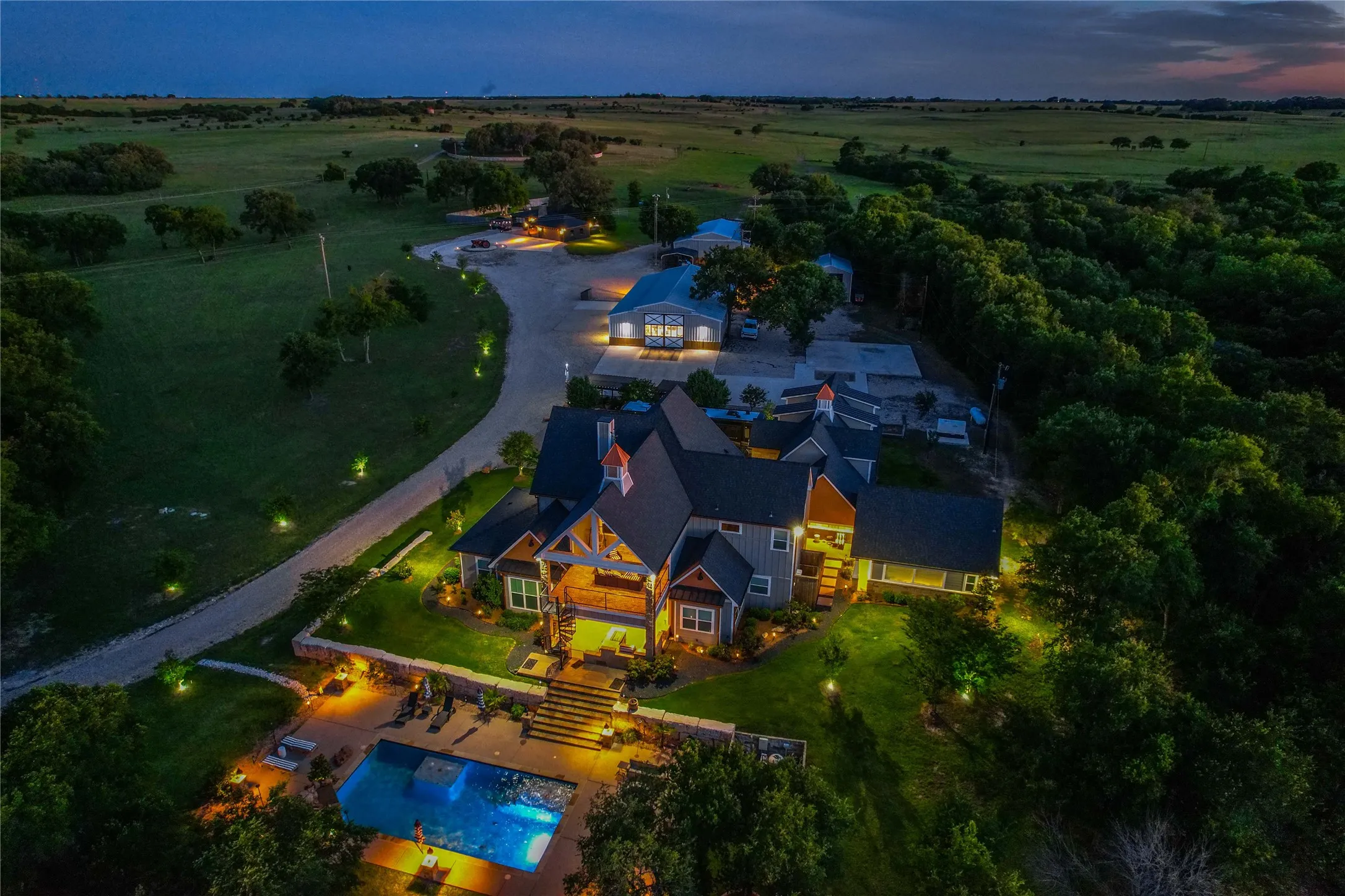 Apartment For Sale in Mc Lennan County , 17309 N Highway 6, Valley Mills, Texas 76689, 3 Bedrooms, 4 Bathrooms, 4 Garage spaces, 5,935 Sqft, built in 2019, Price $5,250,000, mls#21181322, Real Estate Agent in Valley Mills, Homes For Sale in Mc Lennan county, Homes For Sale in Valley Mills, Realtor in Valley Mills Texas, Real Estate Brokerage Independent Realty Texas, Luminita Cordes Realtor