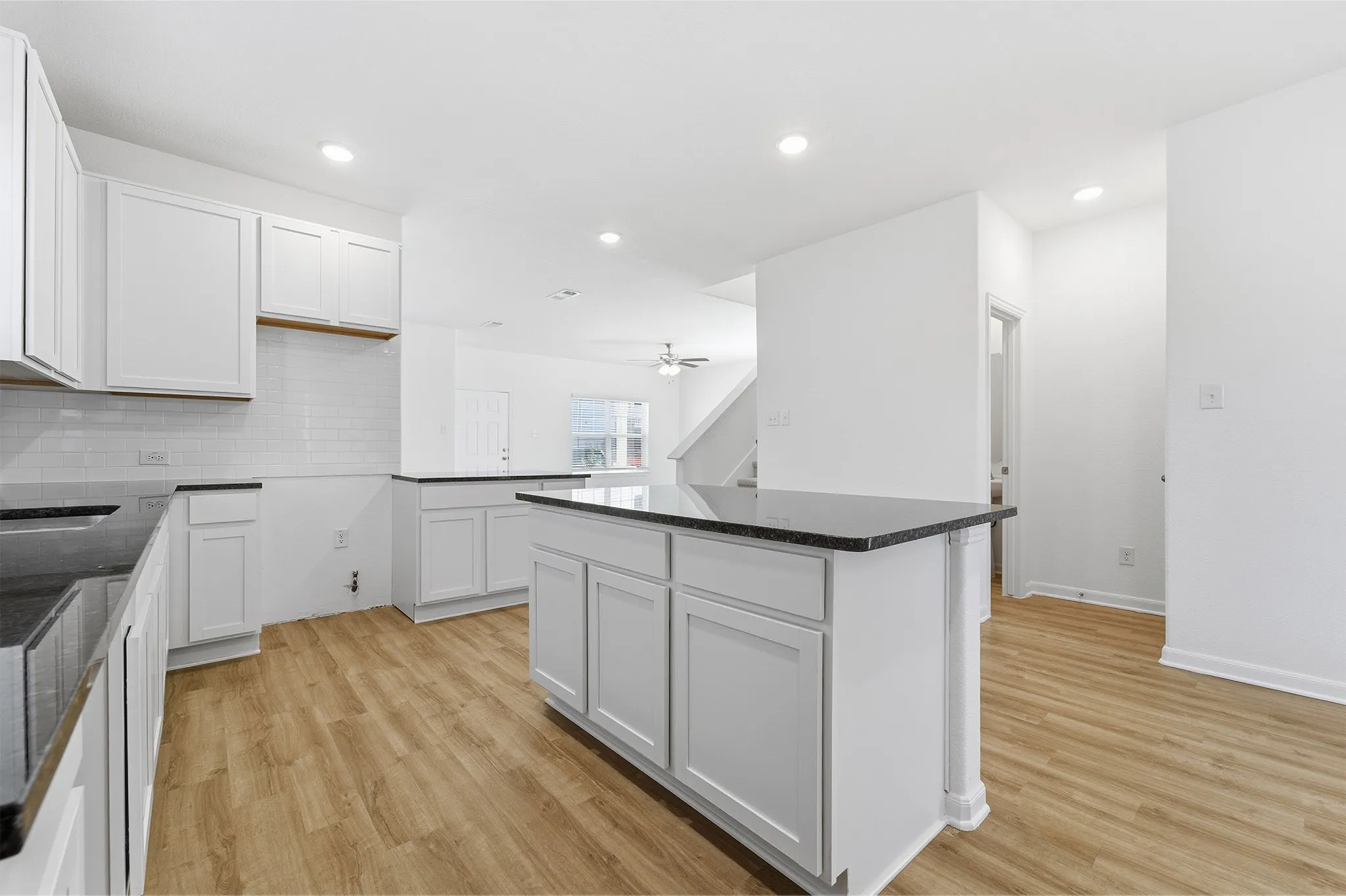 Single Family Residence For Sale in Collin County , 1428 Bramante Street, Celina, Texas 75009, 4 Bedroom, 3 Bathroom, 2 Garage spaces, 2,144 Sqft, built in 2025, New Construction - Incomplete, mls#21182296, Real Estate Agent in Celina, Homes For Sale in Collin county, Homes For Sale in Celina, Realtor in Celina Texas, Real Estate Brokerage Independent Realty Texas, Luminita Cordes Realtor