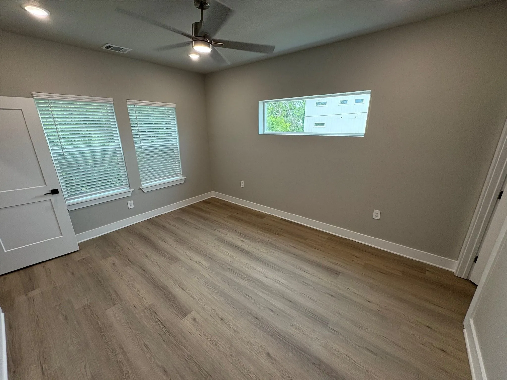 Townhouse For Rent in Erath County , 422 S Lillian Street S, Stephenville, Texas 76401, 4 Bedroom, 4 Bathroom, 1 Garage spaces, 2,373 Sqft, built in 2025, New Construction - Incomplete, mls#21182341, Real Estate Agent in Stephenville, Homes For Rent in Erath county, Homes For Rent in Stephenville, Realtor in Stephenville Texas, Real Estate Brokerage Independent Realty Texas, Luminita Cordes Realtor