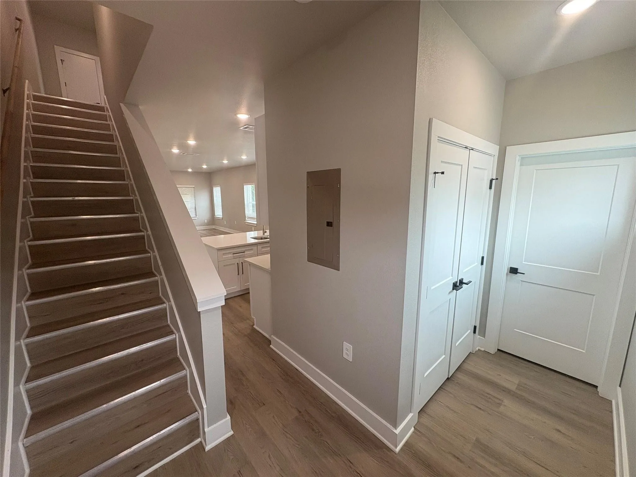 Townhouse For Rent in Erath County , 422 S Lillian Street S, Stephenville, Texas 76401, 4 Bedroom, 4 Bathroom, 1 Garage spaces, 2,373 Sqft, built in 2025, New Construction - Incomplete, mls#21182341, Real Estate Agent in Stephenville, Homes For Rent in Erath county, Homes For Rent in Stephenville, Realtor in Stephenville Texas, Real Estate Brokerage Independent Realty Texas, Luminita Cordes Realtor