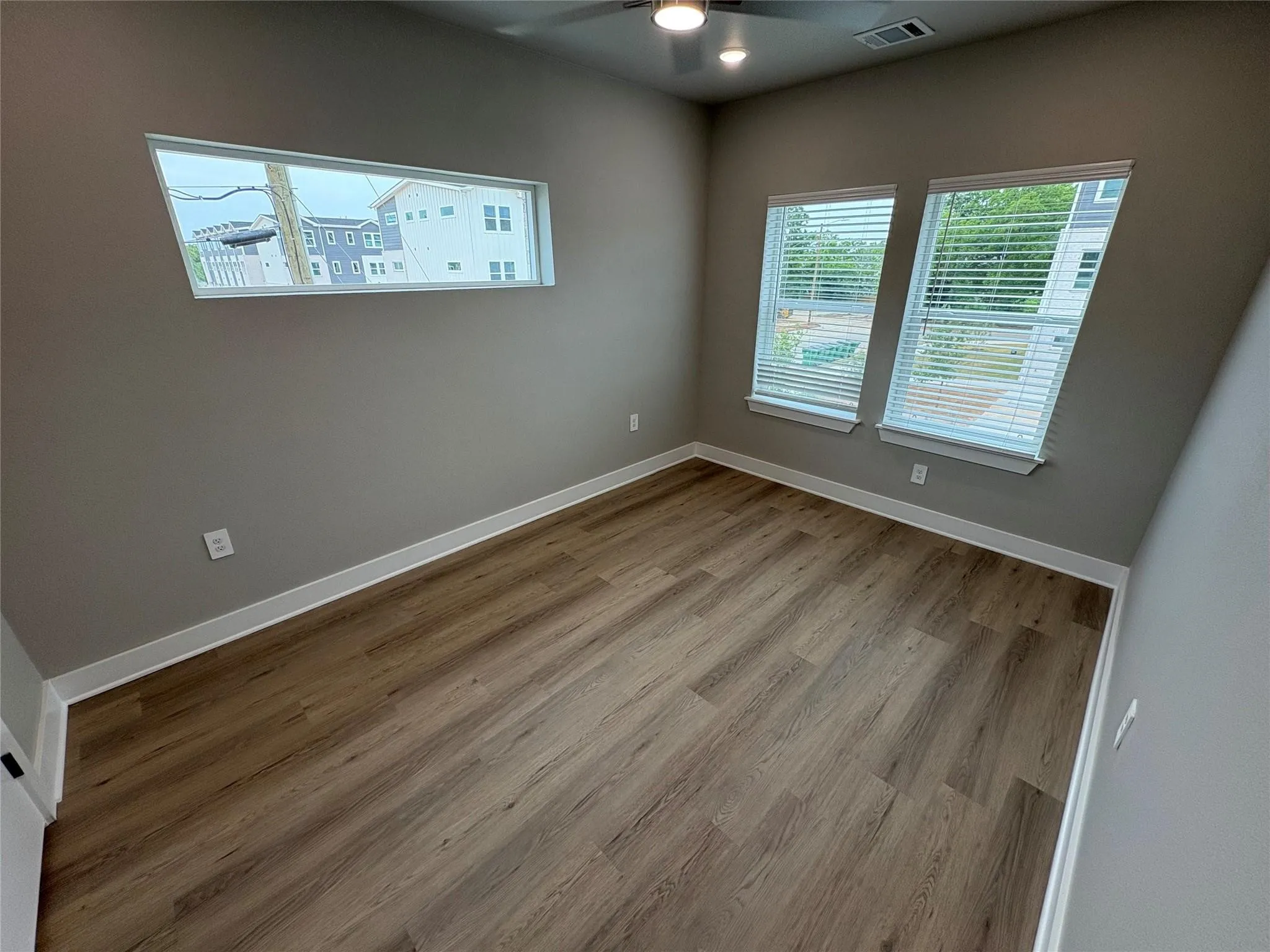 Townhouse For Rent in Erath County , 422 S Lillian Street S, Stephenville, Texas 76401, 4 Bedroom, 4 Bathroom, 1 Garage spaces, 2,373 Sqft, built in 2025, New Construction - Incomplete, mls#21182341, Real Estate Agent in Stephenville, Homes For Rent in Erath county, Homes For Rent in Stephenville, Realtor in Stephenville Texas, Real Estate Brokerage Independent Realty Texas, Luminita Cordes Realtor