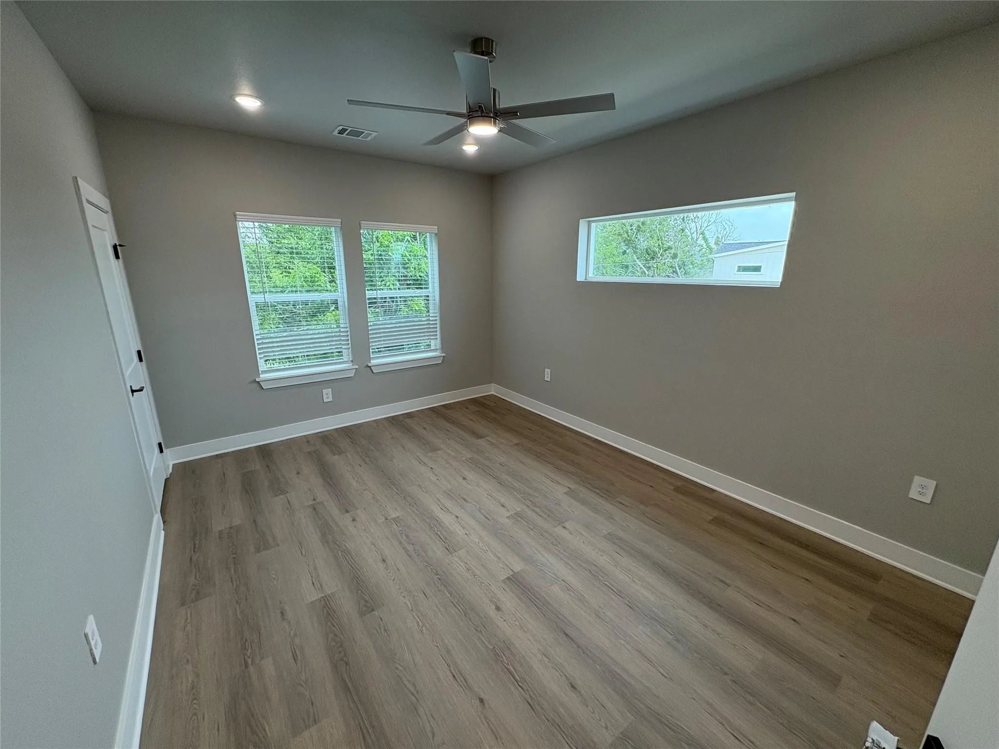 Townhouse For Rent in Erath County , 422 S Lillian Street S, Stephenville, Texas 76401, 4 Bedroom, 4 Bathroom, 1 Garage spaces, 2,373 Sqft, built in 2025, New Construction - Incomplete, mls#21182341, Real Estate Agent in Stephenville, Homes For Rent in Erath county, Homes For Rent in Stephenville, Realtor in Stephenville Texas, Real Estate Brokerage Independent Realty Texas, Luminita Cordes Realtor