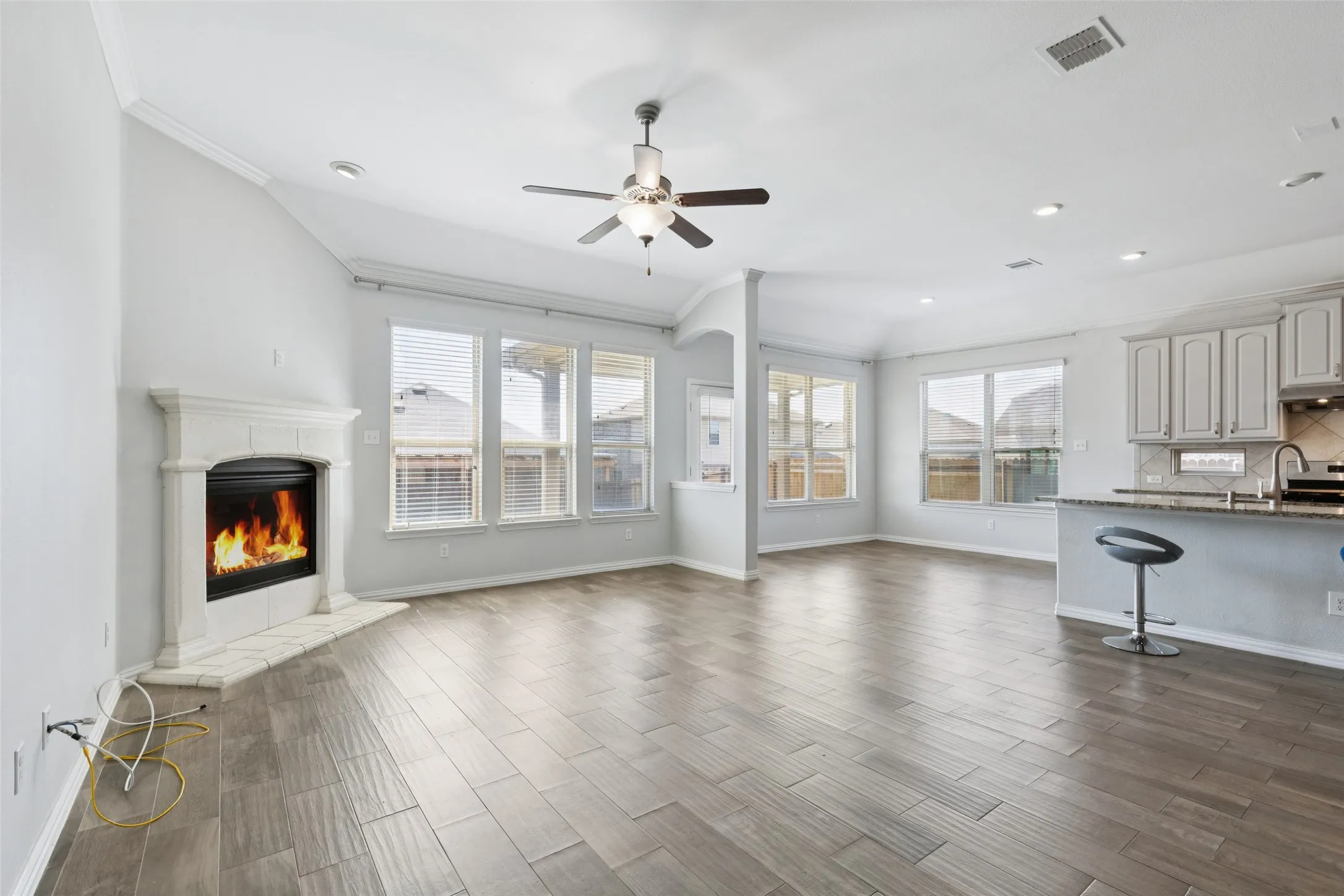 Single Family Residence For Sale in Denton County , 14740 Rocky Face Lane, Fort Worth, Texas 76052, 4 Bedroom, 4 Bathroom, 2 Garage spaces, 3,007 Sqft, built in 2017, Preowned, mls#21181521, Real Estate Agent in Fort Worth, Homes For Sale in Denton county, Homes For Sale in Fort Worth, Realtor in Fort Worth Texas, Real Estate Brokerage Independent Realty Texas, Luminita Cordes Realtor