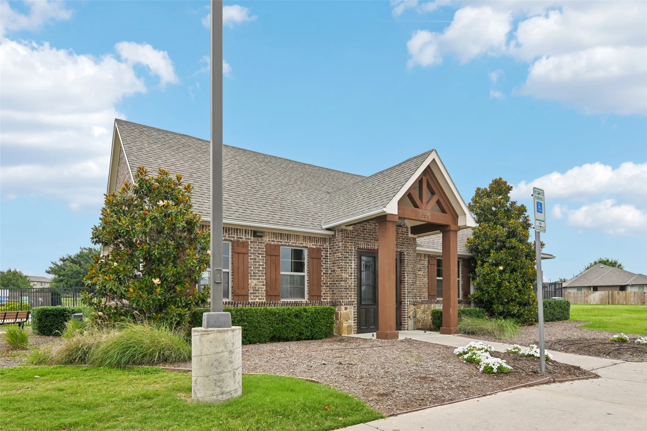 Single Family Residence For Sale in Denton County , 14740 Rocky Face Lane, Fort Worth, Texas 76052, 4 Bedroom, 4 Bathroom, 2 Garage spaces, 3,007 Sqft, built in 2017, Preowned, mls#21181521, Real Estate Agent in Fort Worth, Homes For Sale in Denton county, Homes For Sale in Fort Worth, Realtor in Fort Worth Texas, Real Estate Brokerage Independent Realty Texas, Luminita Cordes Realtor
