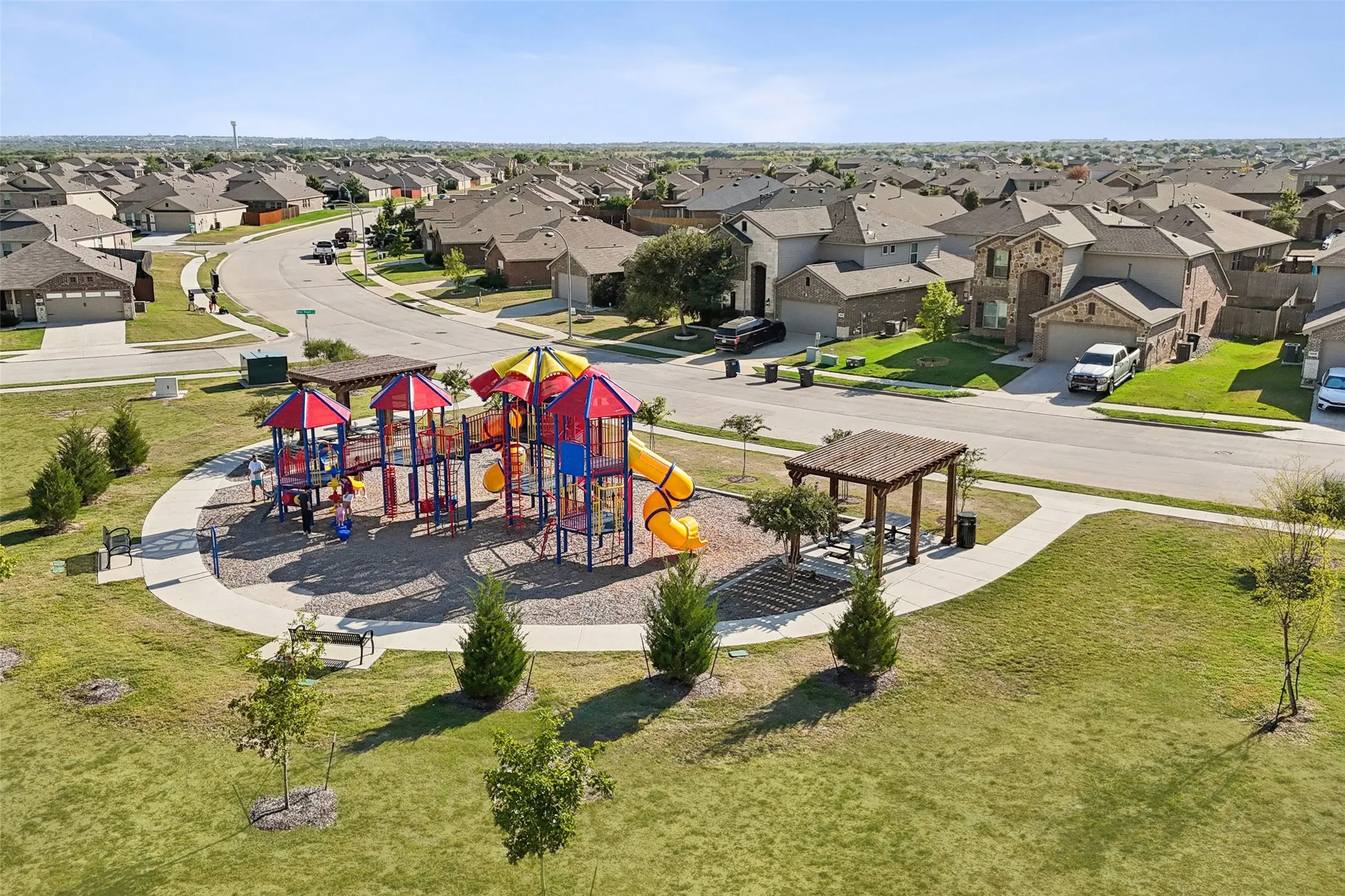 Single Family Residence For Sale in Denton County , 14740 Rocky Face Lane, Fort Worth, Texas 76052, 4 Bedroom, 4 Bathroom, 2 Garage spaces, 3,007 Sqft, built in 2017, Preowned, mls#21181521, Real Estate Agent in Fort Worth, Homes For Sale in Denton county, Homes For Sale in Fort Worth, Realtor in Fort Worth Texas, Real Estate Brokerage Independent Realty Texas, Luminita Cordes Realtor
