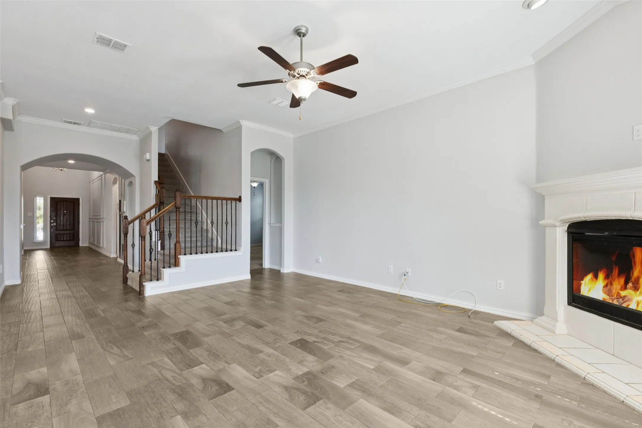 Single Family Residence For Sale in Denton County , 14740 Rocky Face Lane, Fort Worth, Texas 76052, 4 Bedroom, 4 Bathroom, 2 Garage spaces, 3,007 Sqft, built in 2017, Preowned, mls#21181521, Real Estate Agent in Fort Worth, Homes For Sale in Denton county, Homes For Sale in Fort Worth, Realtor in Fort Worth Texas, Real Estate Brokerage Independent Realty Texas, Luminita Cordes Realtor