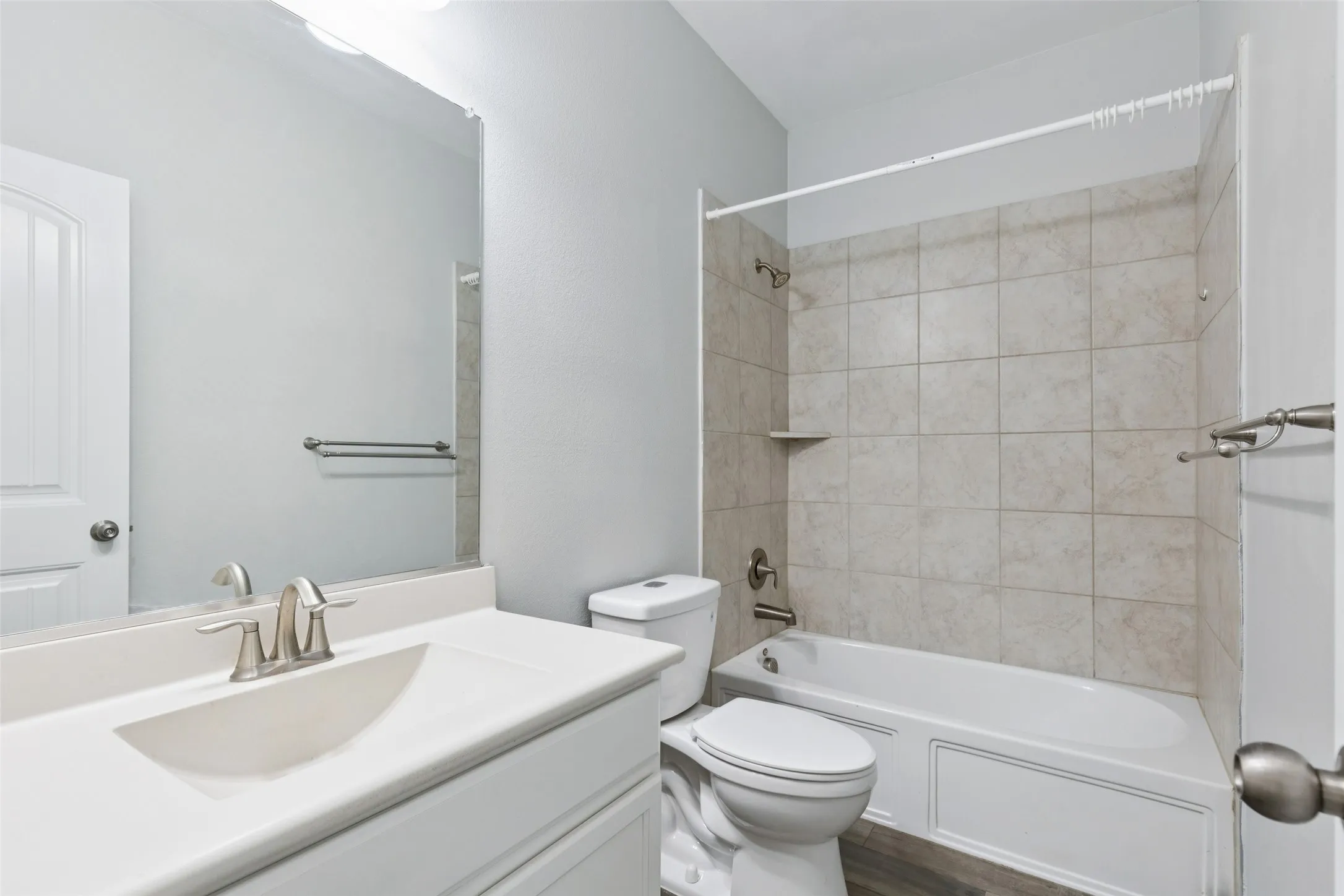Single Family Residence For Sale in Denton County , 14740 Rocky Face Lane, Fort Worth, Texas 76052, 4 Bedroom, 4 Bathroom, 2 Garage spaces, 3,007 Sqft, built in 2017, Preowned, mls#21181521, Real Estate Agent in Fort Worth, Homes For Sale in Denton county, Homes For Sale in Fort Worth, Realtor in Fort Worth Texas, Real Estate Brokerage Independent Realty Texas, Luminita Cordes Realtor