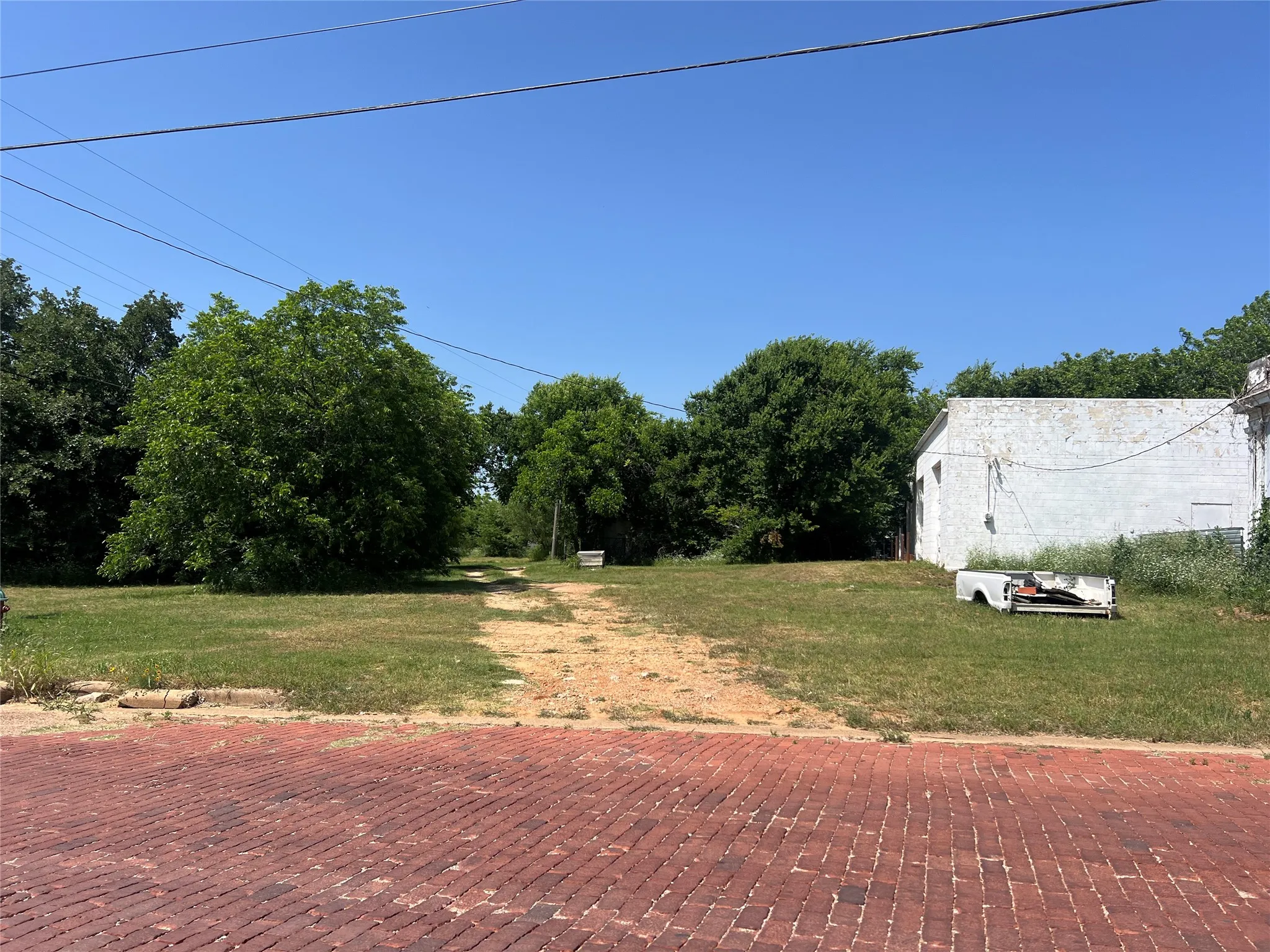 lots behind the buildings