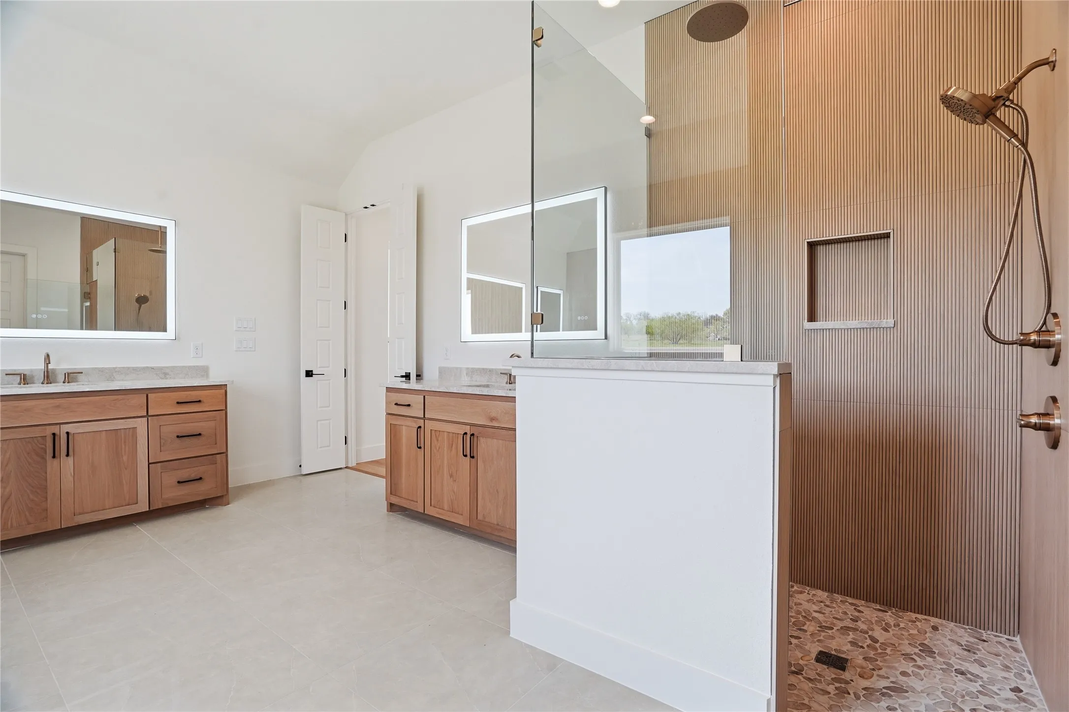 Single Family Residence For Sale in Parker County , 5009 Frost Creek, Aledo, Texas 76008, 5 Bedroom, 4 Bathroom, 3 Garage spaces, 3,554 Sqft, built in 2026, mls#21182656, Real Estate Agent in Aledo, Homes For Sale in Parker county, Homes For Sale in Aledo, Realtor in Aledo Texas, Real Estate Brokerage Independent Realty Texas, Luminita Cordes Realtor