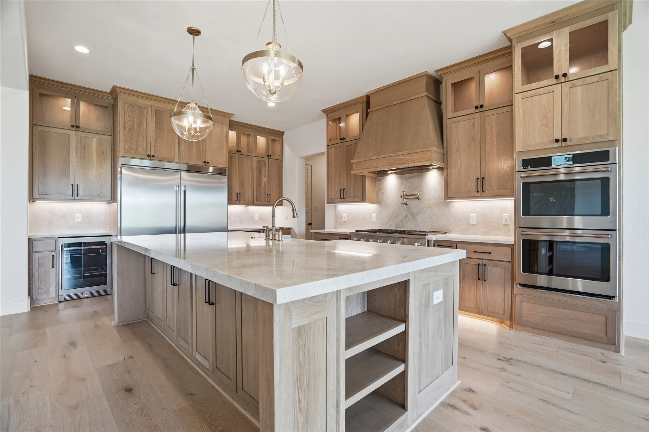 Single Family Residence For Sale in Parker County , 5009 Frost Creek, Aledo, Texas 76008, 5 Bedroom, 4 Bathroom, 3 Garage spaces, 3,554 Sqft, built in 2026, mls#21182656, Real Estate Agent in Aledo, Homes For Sale in Parker county, Homes For Sale in Aledo, Realtor in Aledo Texas, Real Estate Brokerage Independent Realty Texas, Luminita Cordes Realtor